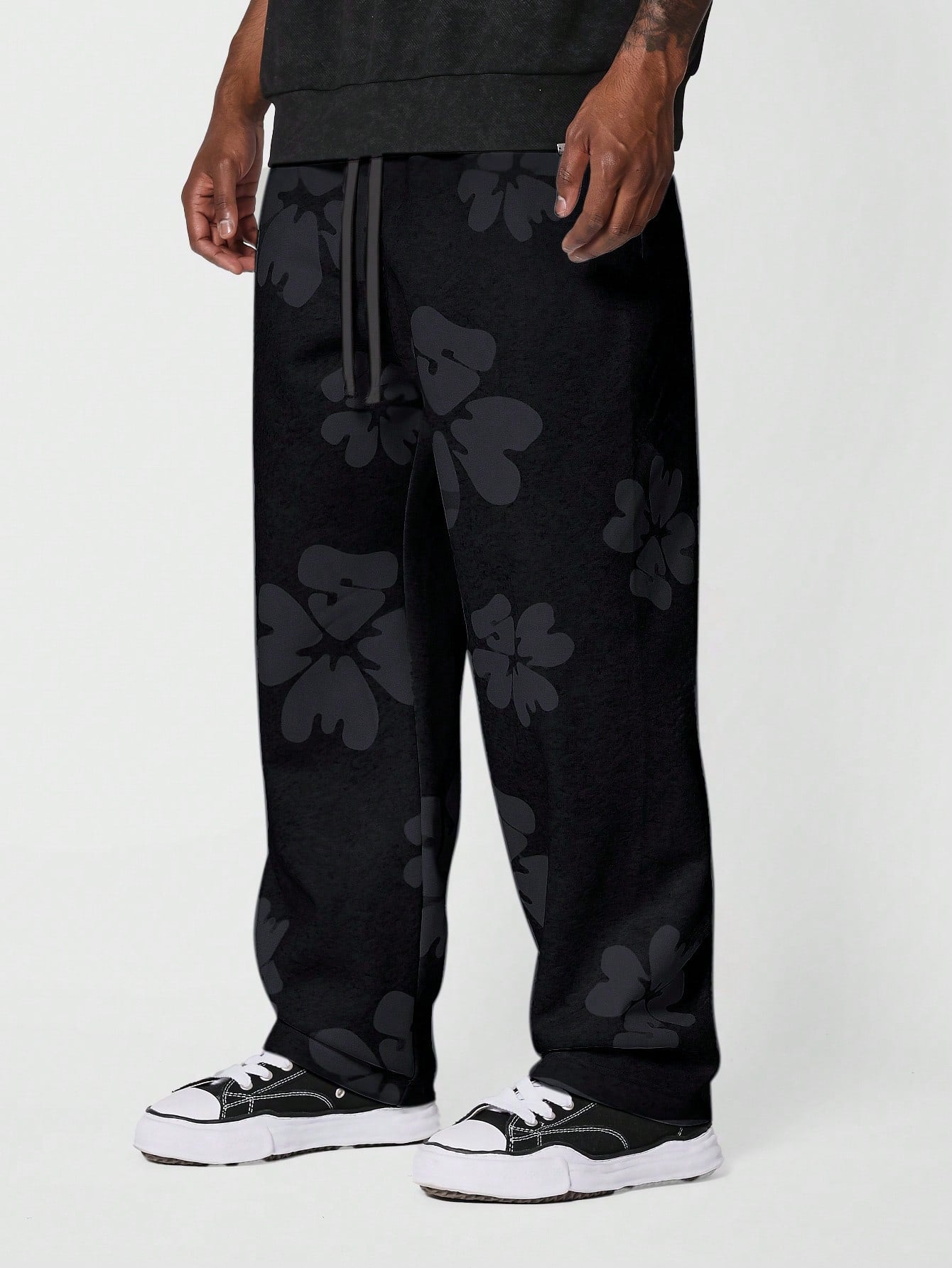 Loose Fit Jogger With All Over Print