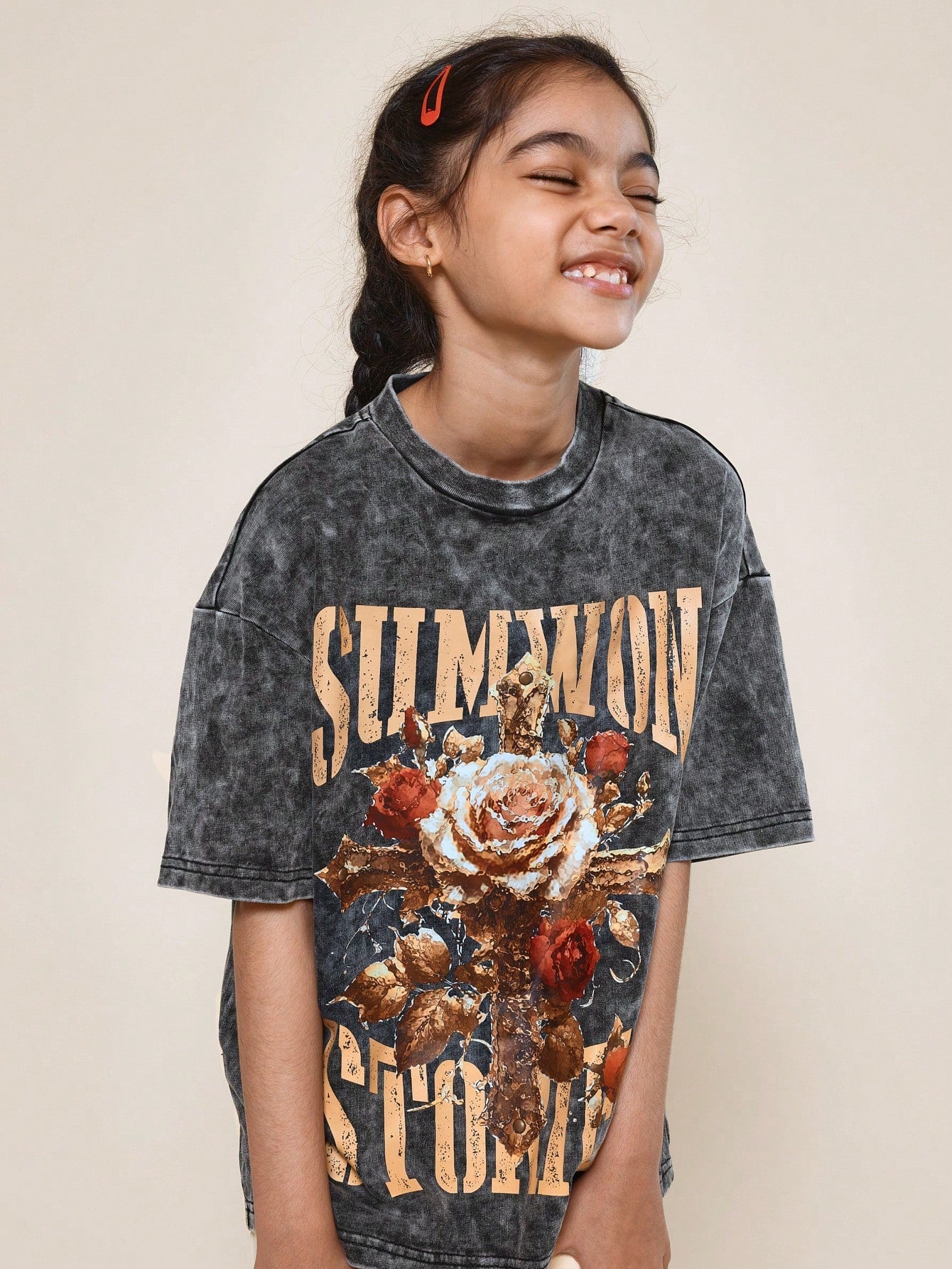 Tween Girls Oversized Fit Washed Tee With Front Graphic