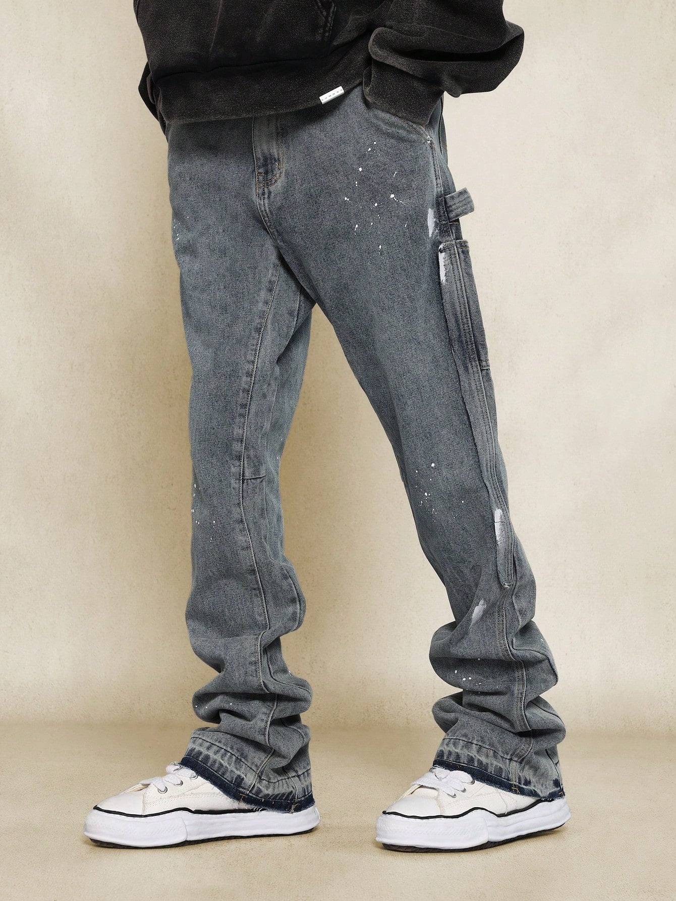 Straight Fit Raw Edge Washed Jean