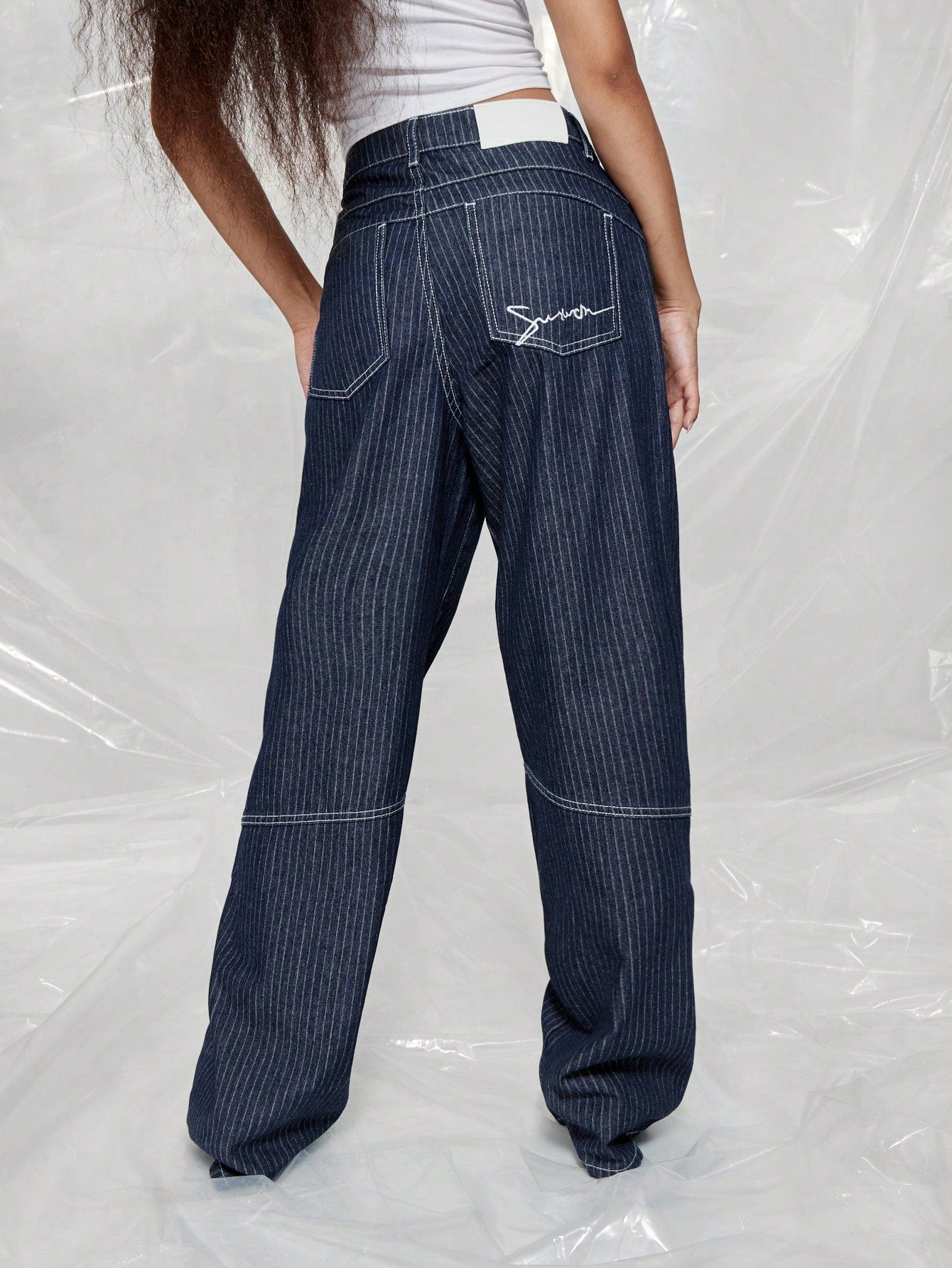 SUMWON WOMEN Straight Fit Pinstripe Small Embroidery Denim Jeans With Contrast Stitching Detail