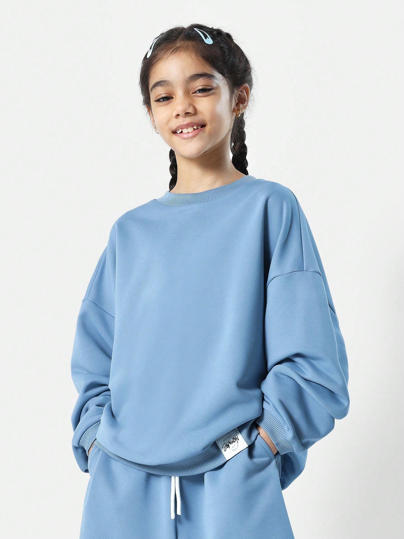 Tween Girls Oversized Fit Shirt And Raw Edge Short 2 Piece Essential Set