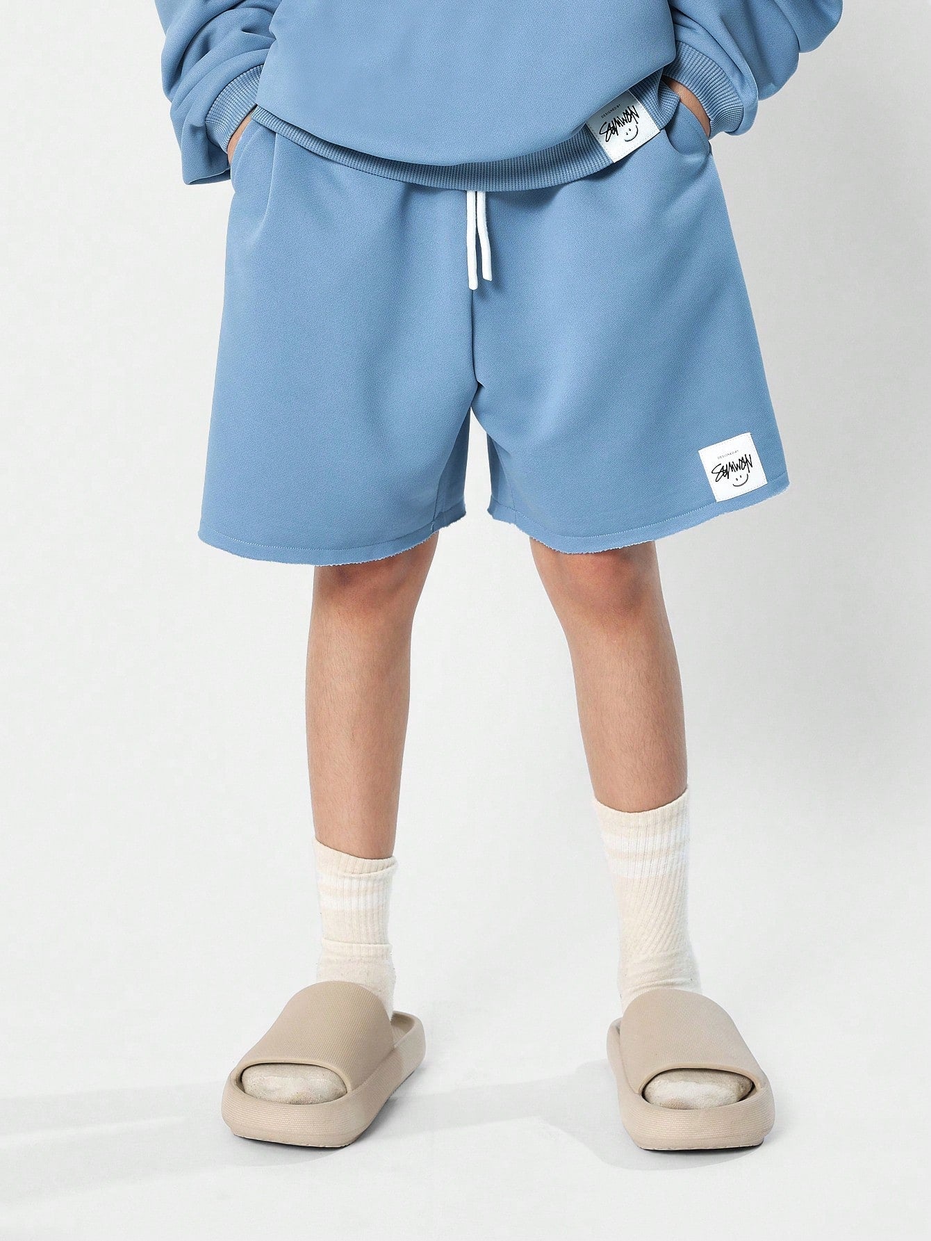 Tween Girls Oversized Fit Shirt And Raw Edge Short 2 Piece Essential Set