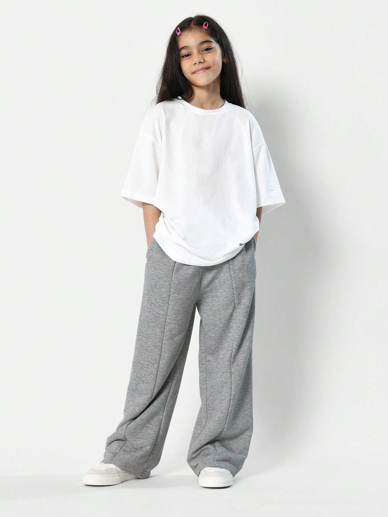 Tween Girls Oversized Fit Los Angeles Graphic Print Tee With Loose Fit Sweatpants 2 Piece Set