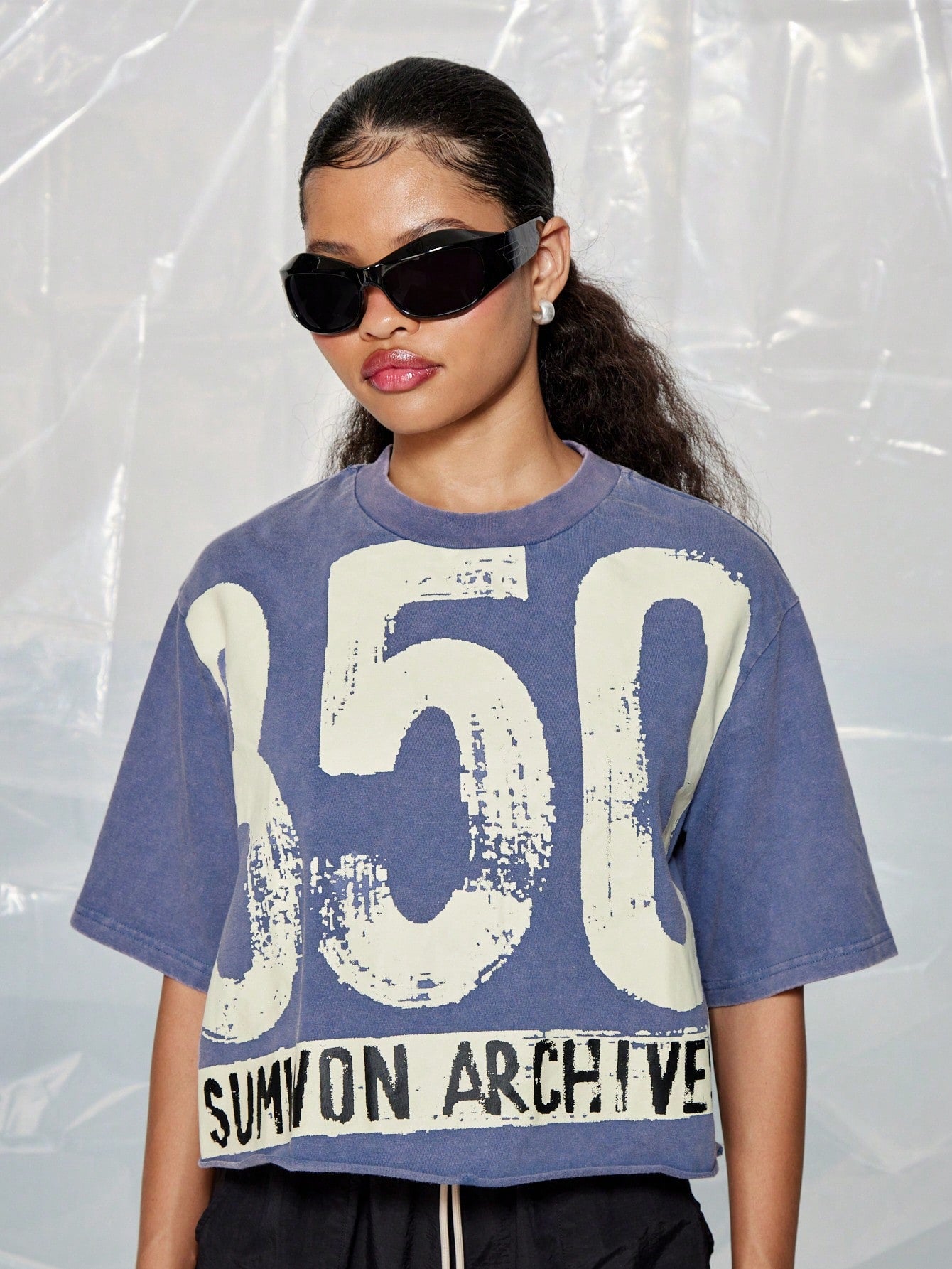 SUMWON WOMEN Washed Boxy Raw Edge Hem Tee With Large Graphic Print