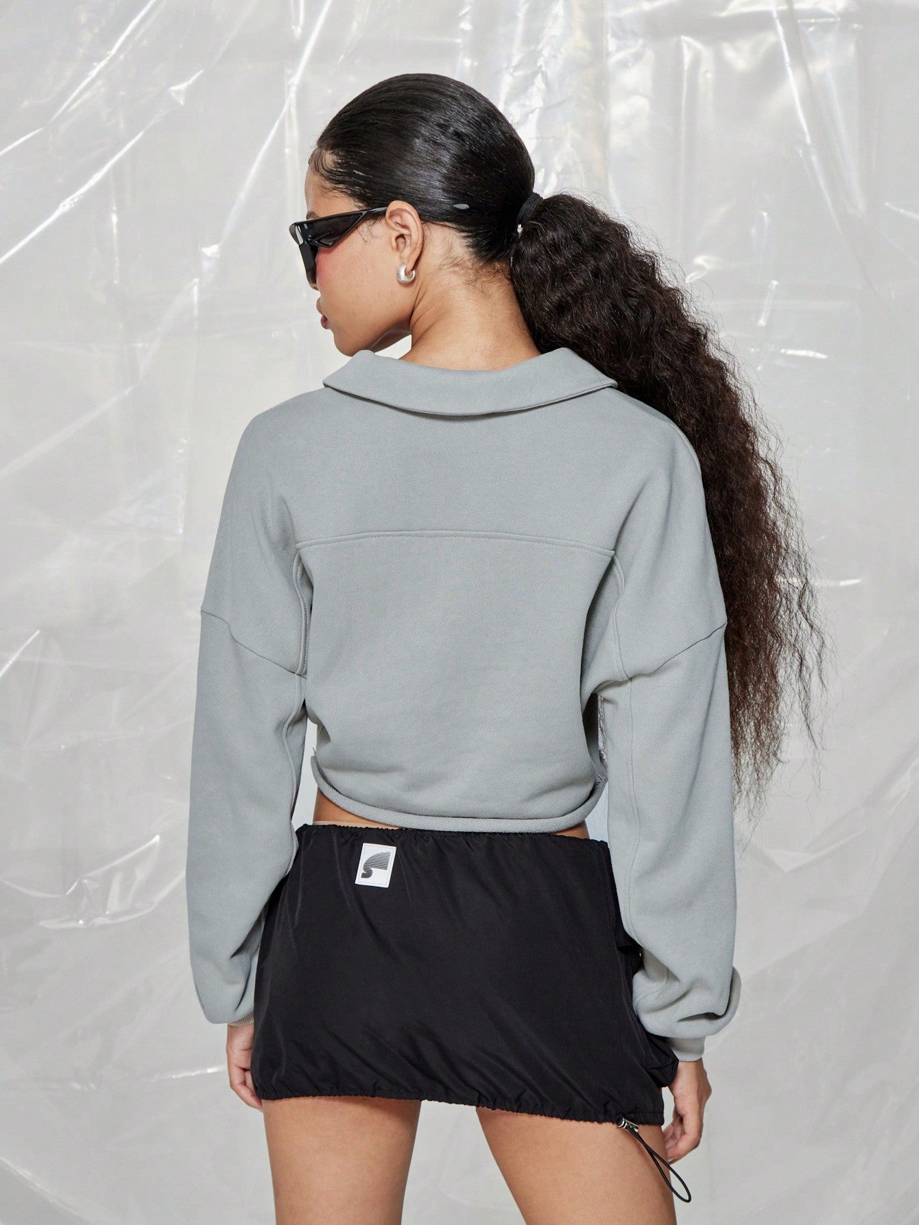 SUMWON WOMEN Cropped Polo Sweatshirt With Raw Edge Hem & Small Embroidered Design