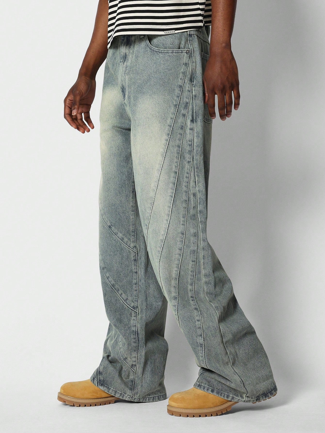 Loose Fit Faded Jean With Panelled Seam And Letter Graphic Print