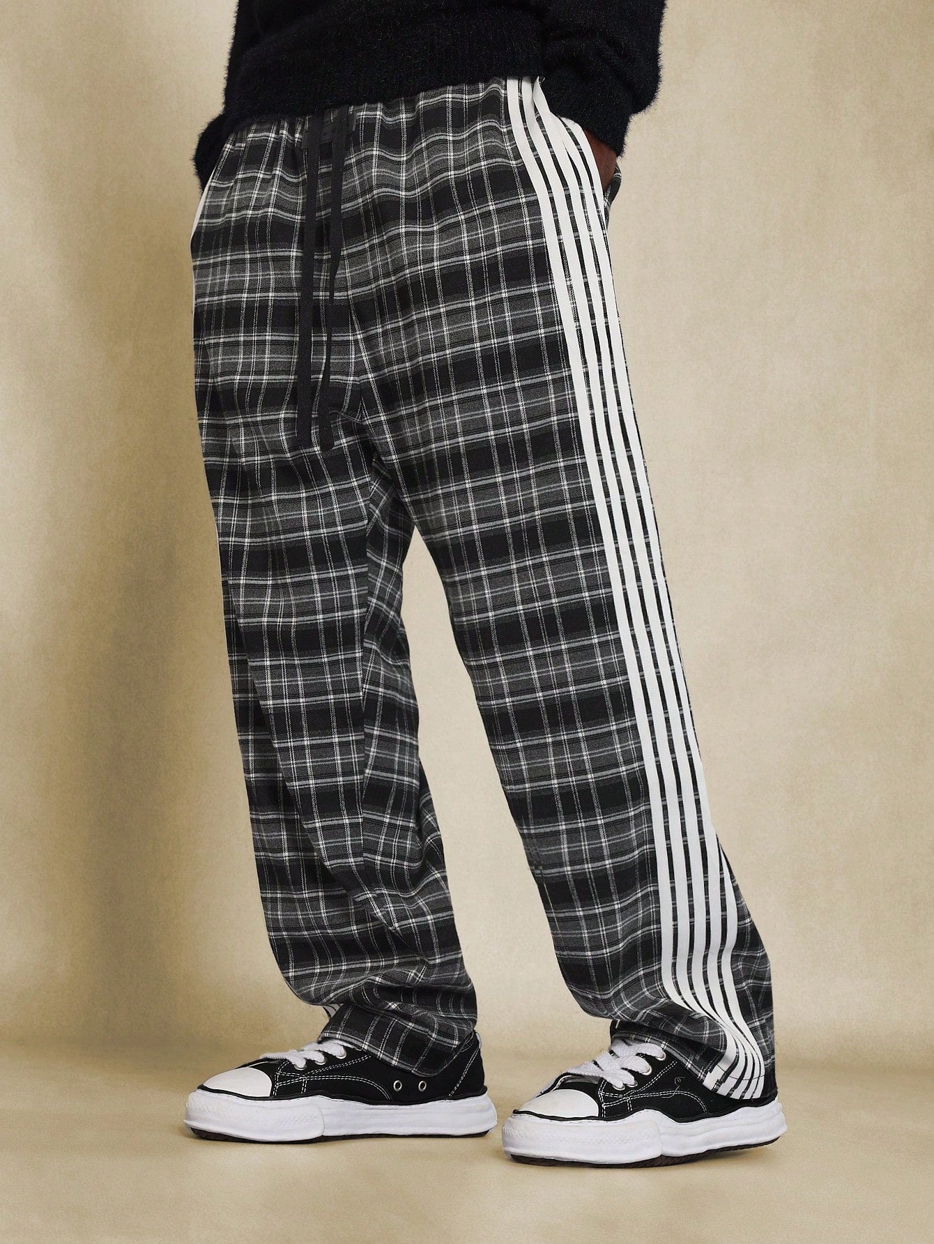 Loose Fit Checked Pant With Drawstring & Side Stripe Detail