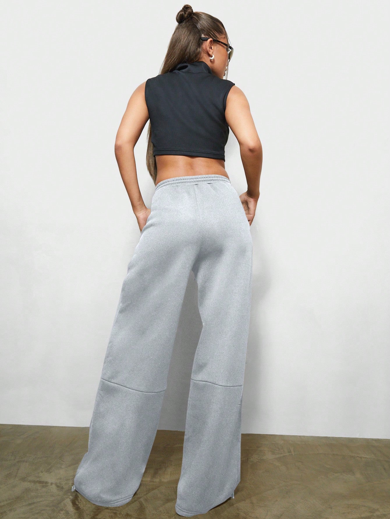 SUMWON WOMEN Wide Leg Sweatpants With Draw Cord & Pintucks Detail