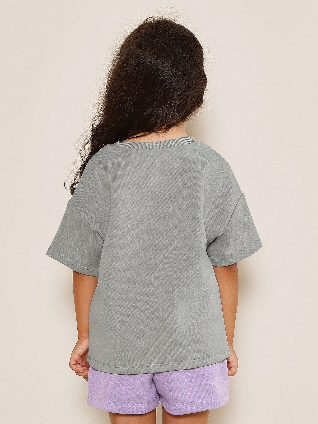 Young Girls Everyday Play Oversized T-Shirt With  Branded Badge