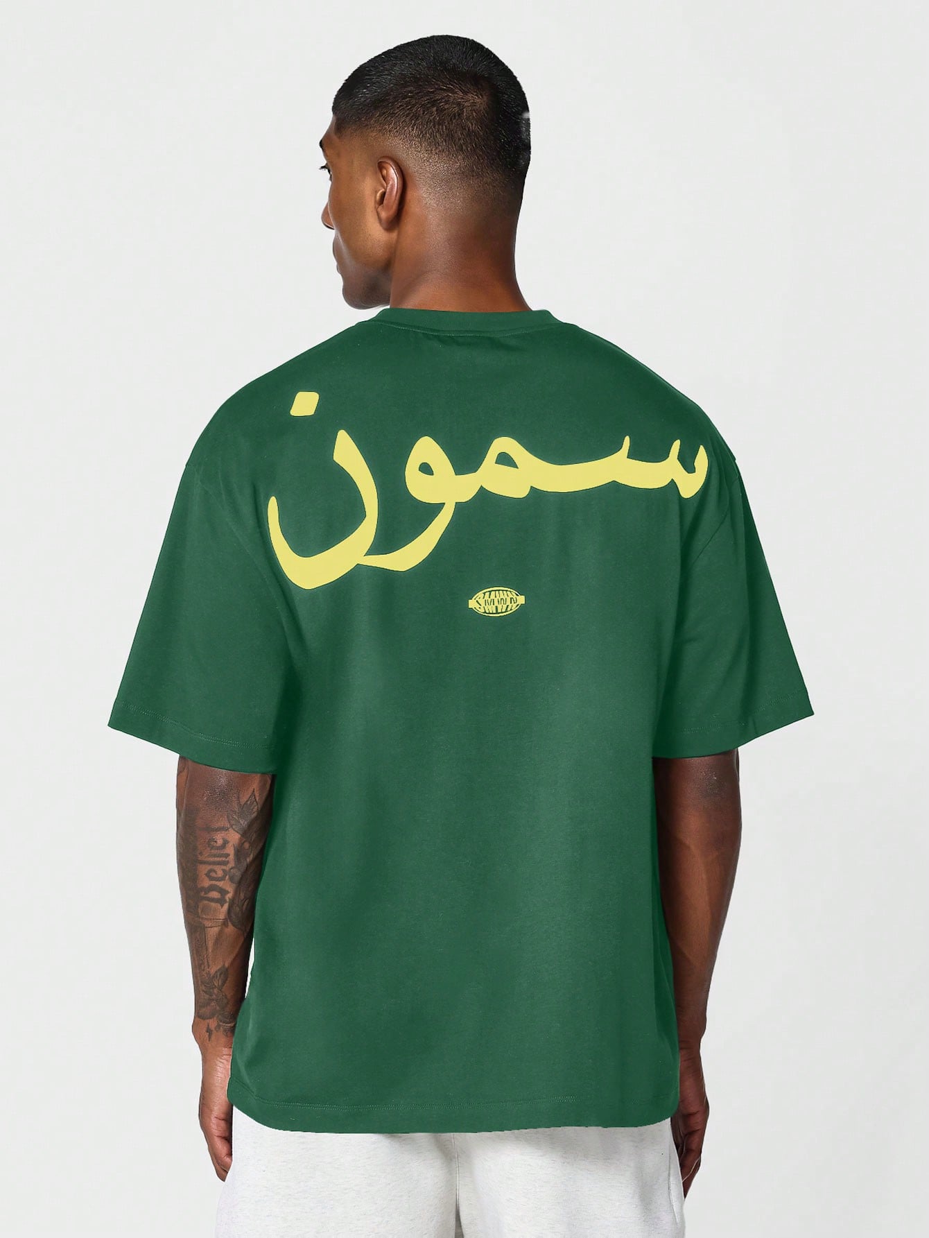 Tee With Arabic Letter Graphic Print For Men Daily Wear Summer