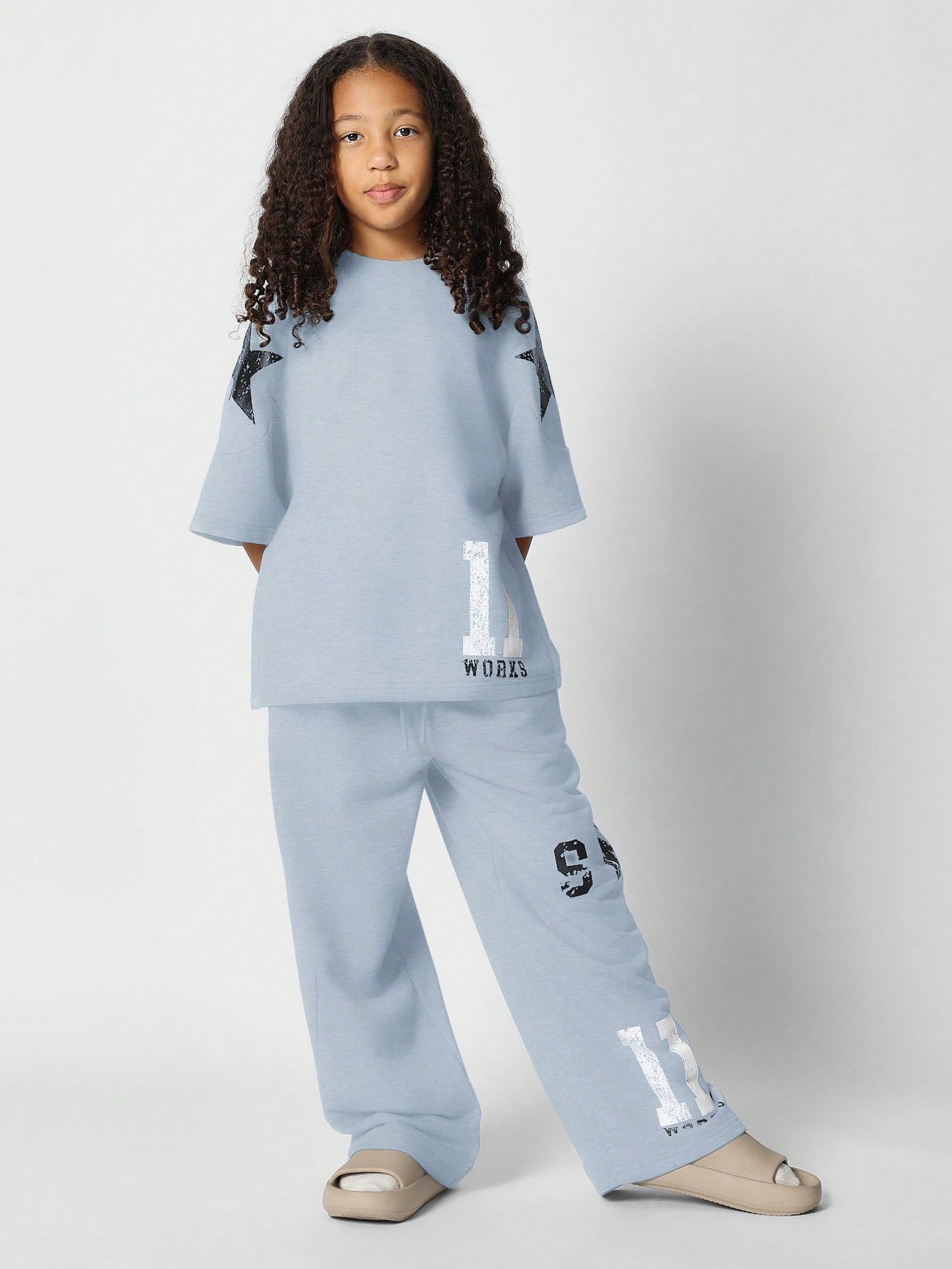 Tween Girls Oversized Fit Tee With Flared Jogger 2 Piece Set