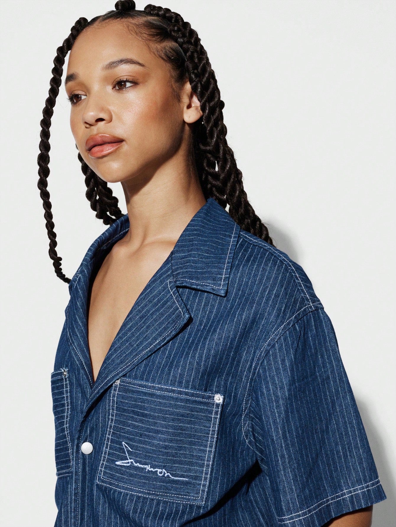 SUMWON WOMEN Boxy Crop Pinstripe Small Embroidery Denim Shirt With Contrast Stitching Detail