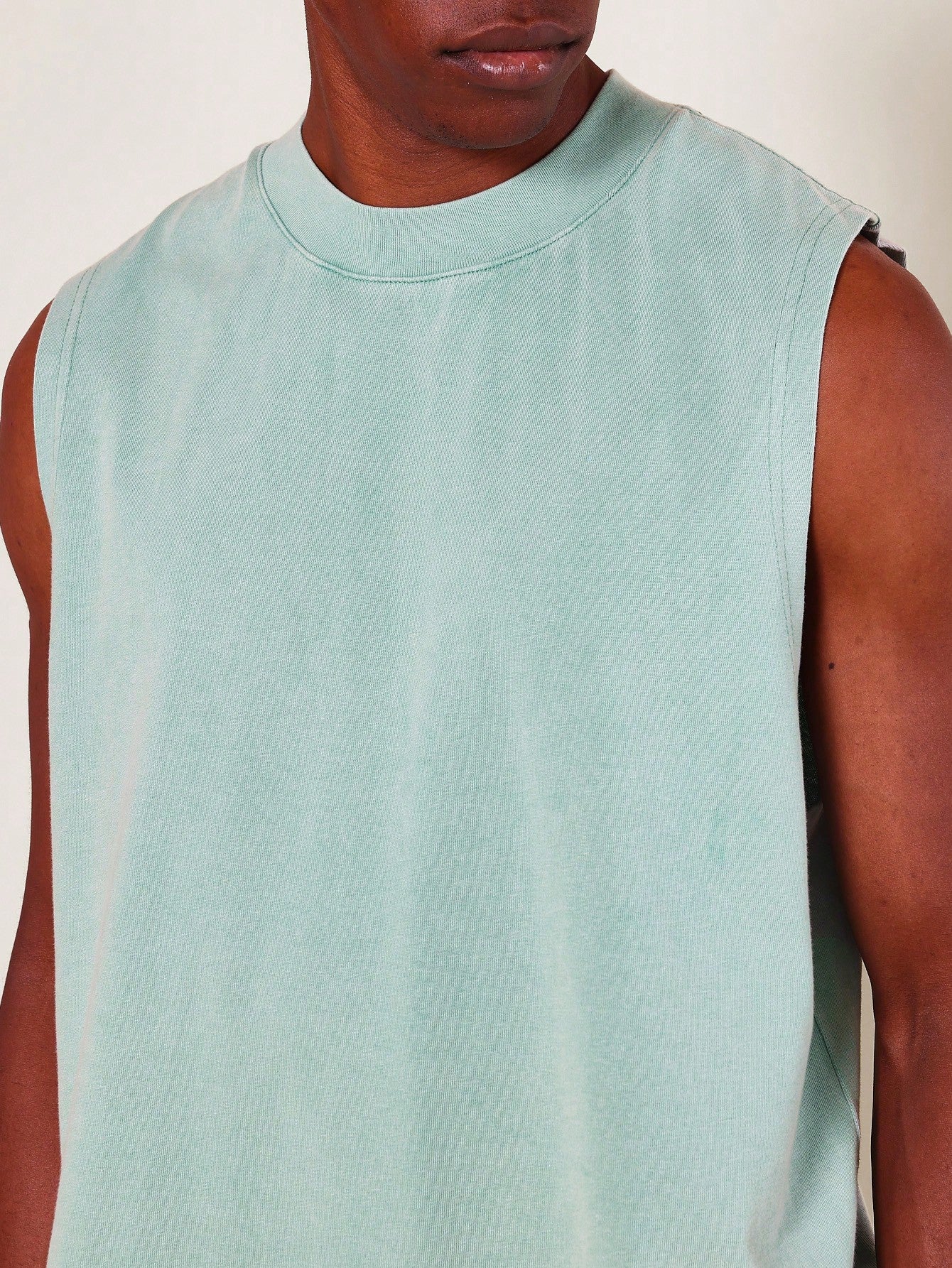 Regular Fit Washed Sleeveless Essential Tank Top