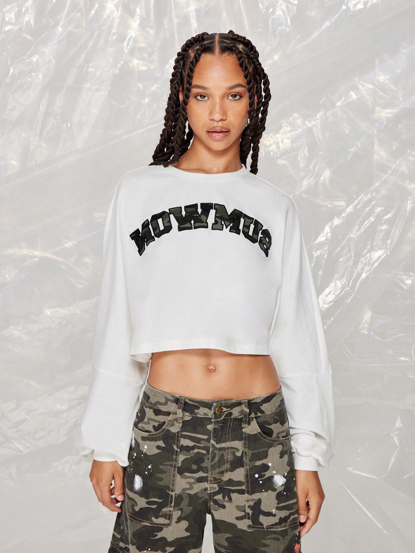 SUMWON WOMEN Long Sleeves Crop Tee With Front Camo Applique Detail