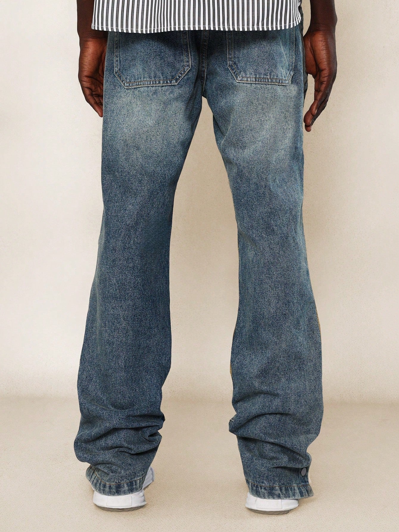 Side snap fashion button jeans