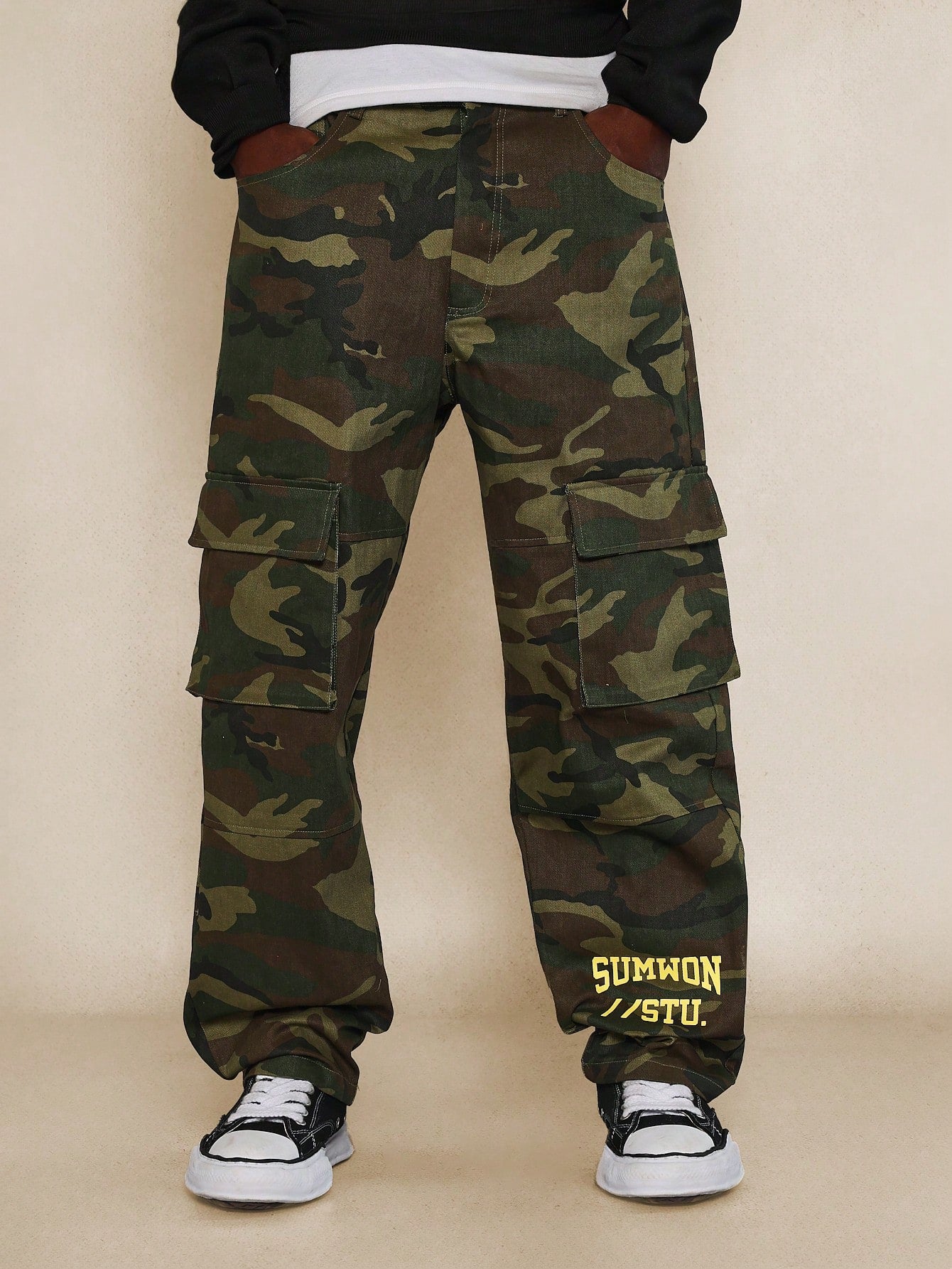 Camo Cargo Pant With Letter Graphic Print