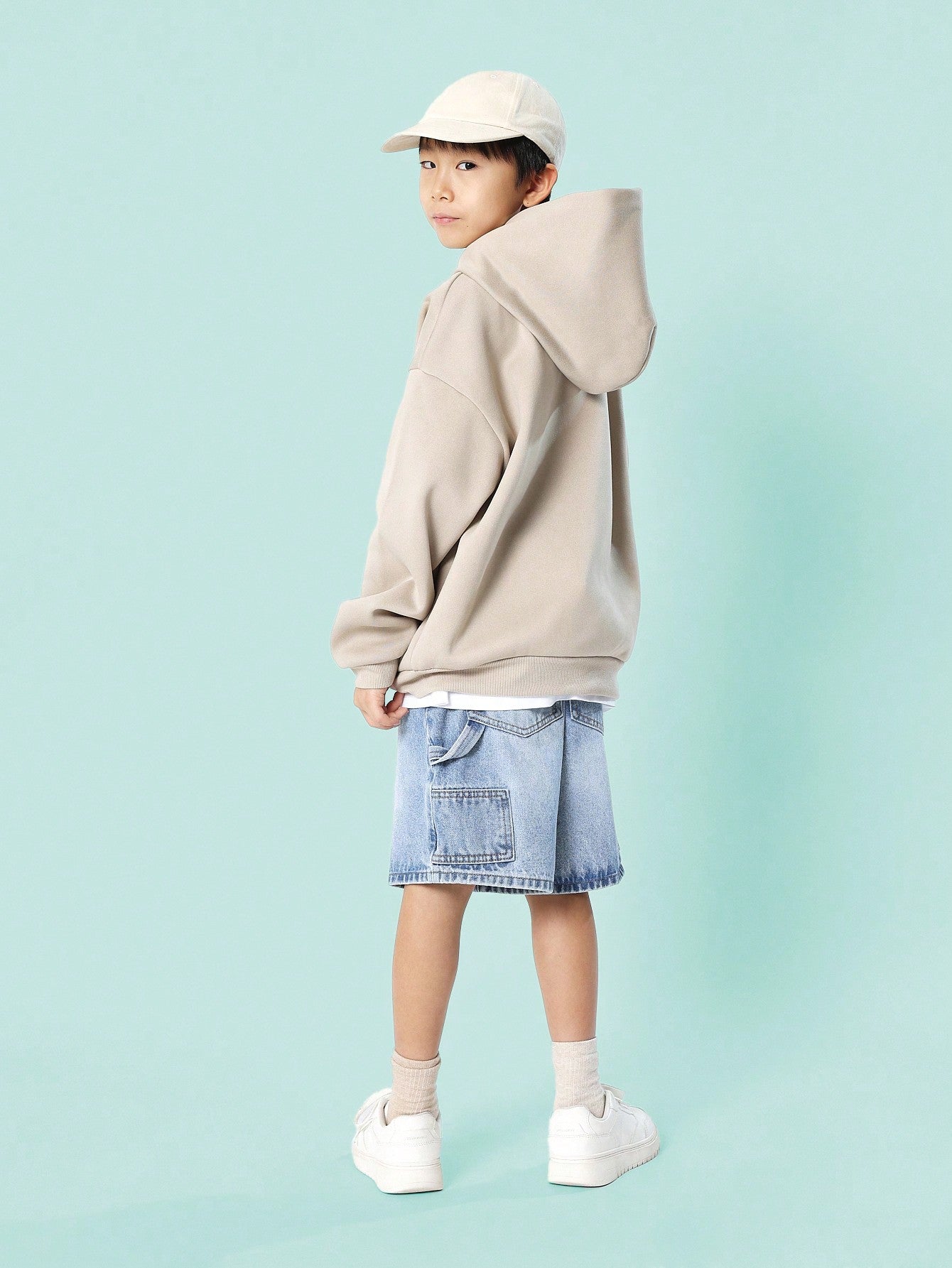 Tween Boys Comfy Regular Fit Overhead Essential Hoodie