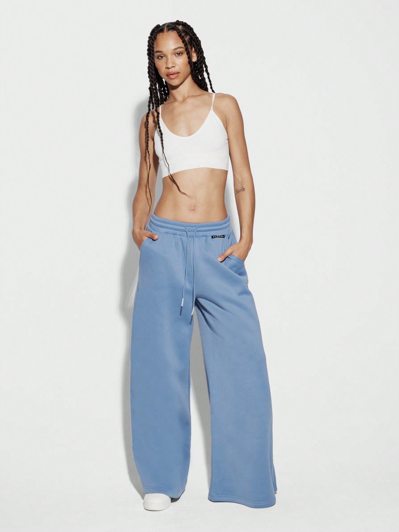 SUMWON WOMEN Wide Leg Essential Sweatpants