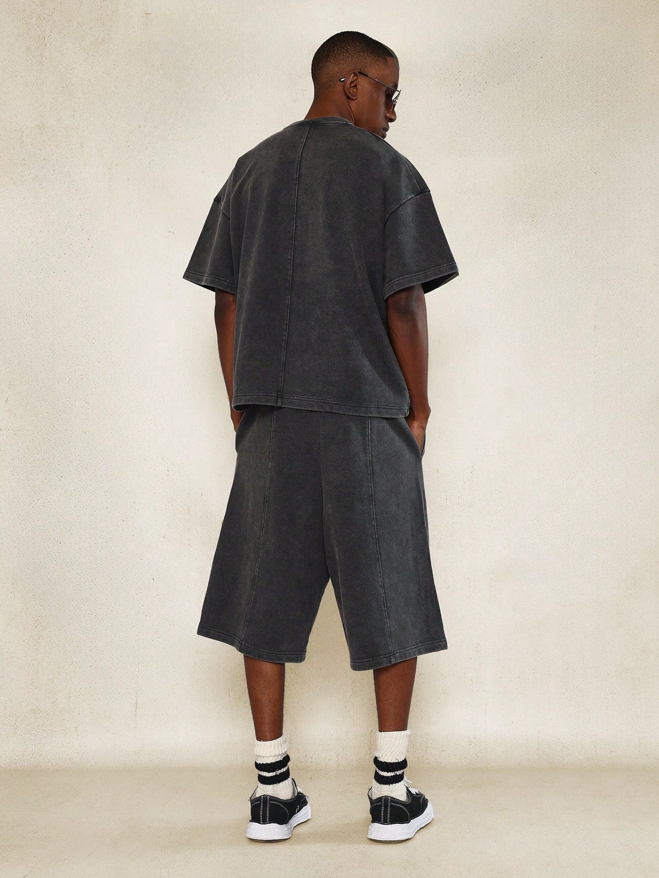 Washed Tee And Jort With Front & Back Seam Detail 2 Piece Set