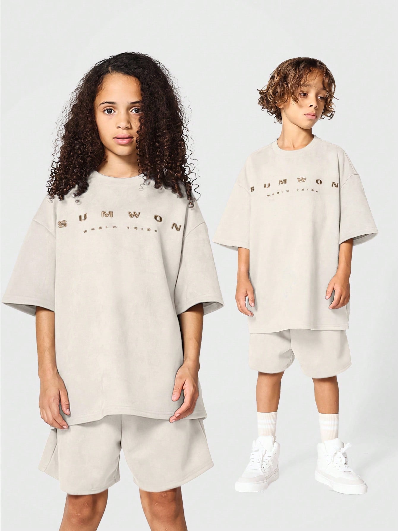 Tween Girls Oversized Fit Tee And Drop Crotch Short With Embroidered Print 2 Piece Set