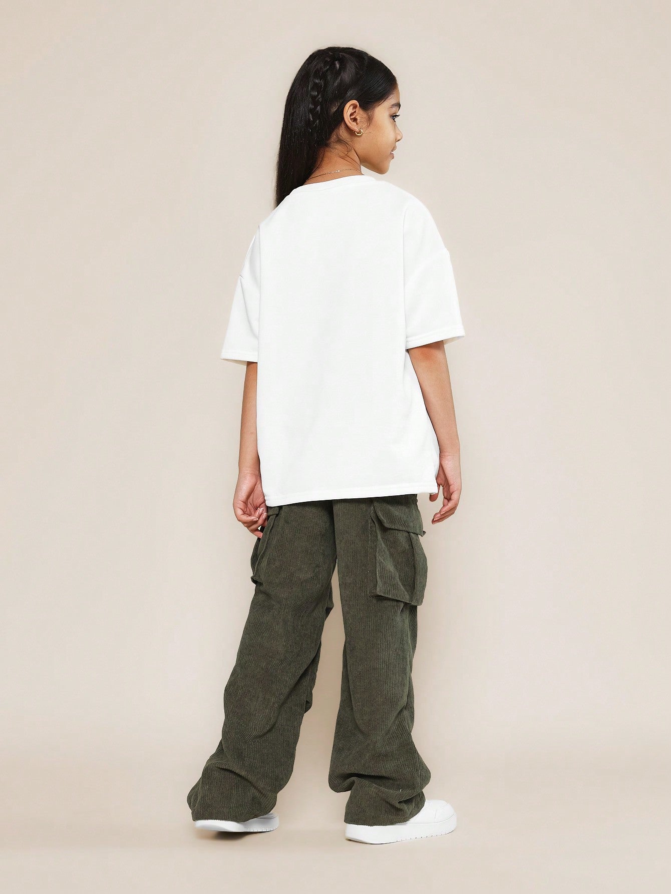 Tween Girls Tee And Corduroy Cargo Pant 2 Piece Set