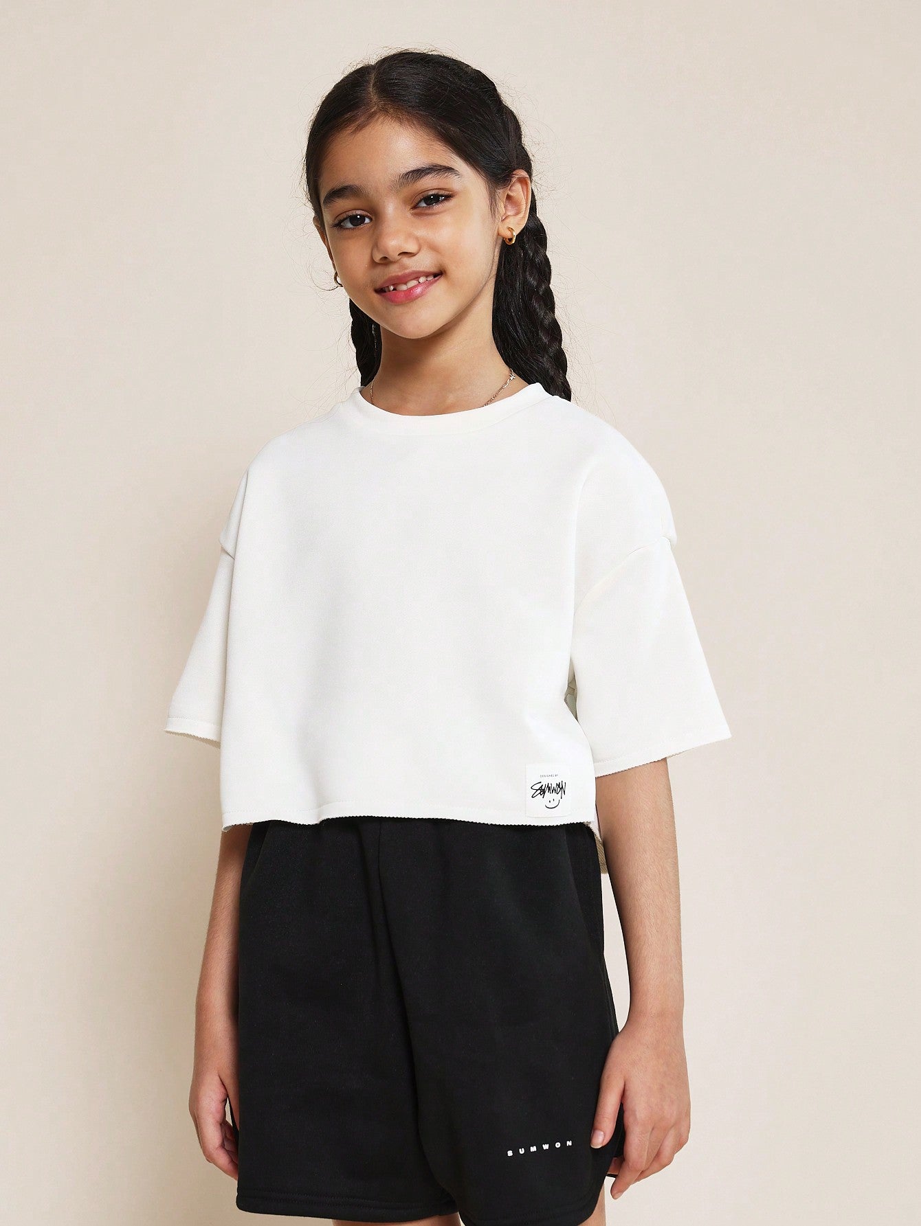 Tween Girls Crop Fit Essential Tee