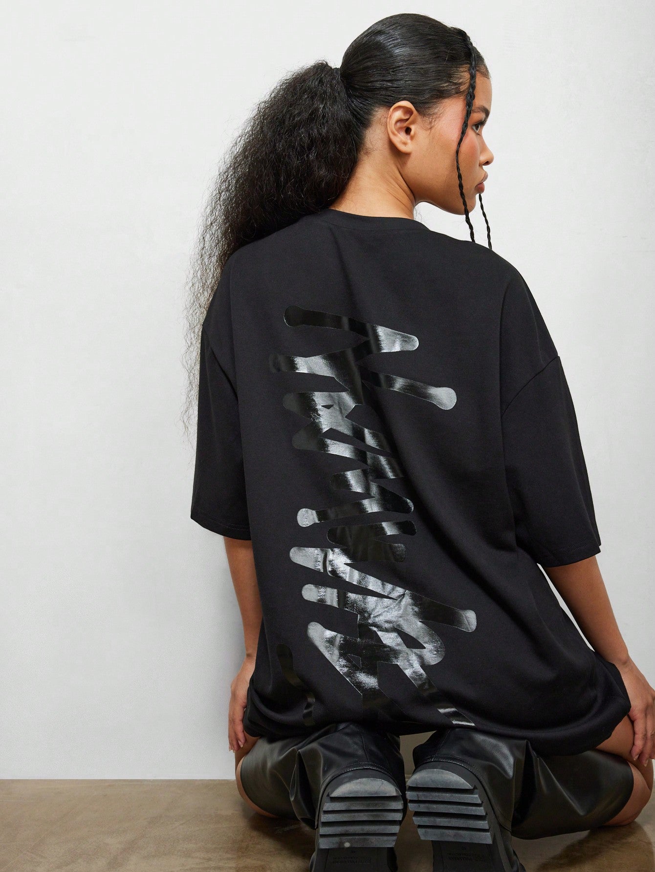 SUMWON WOMEN Tee Dress With Back Graffiti Print