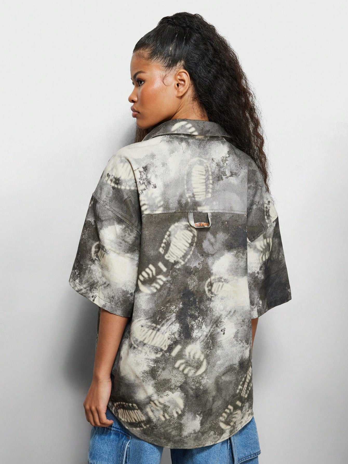 SUMWON WOMEN All Over Print Boxy Sleeves Oversized Twill Shirt