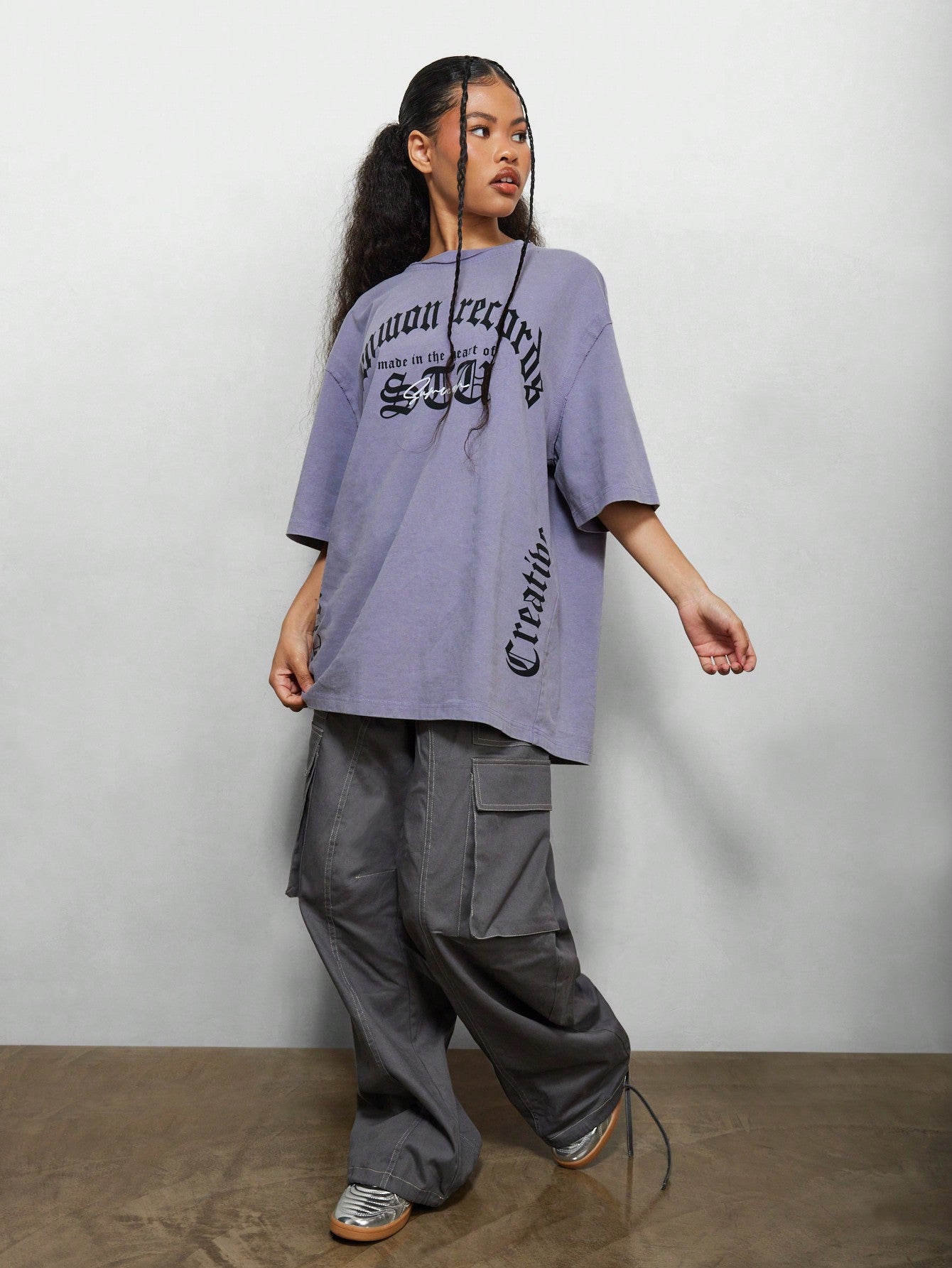 SUMWON WOMEN Oversized Fit Raw Edge Tee With Text Graphic Print