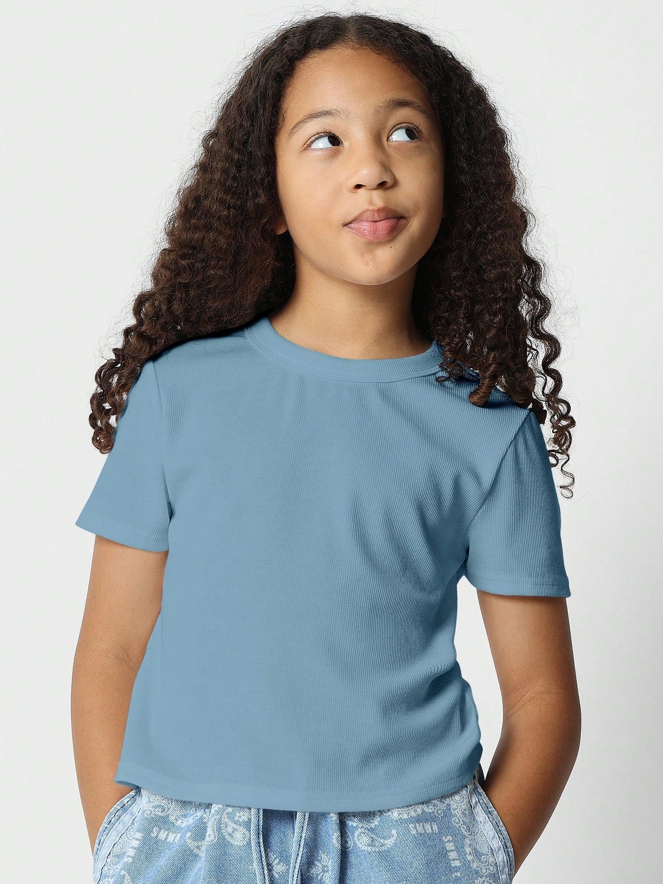 Tween Girls Regular Fit Ribbed Tee