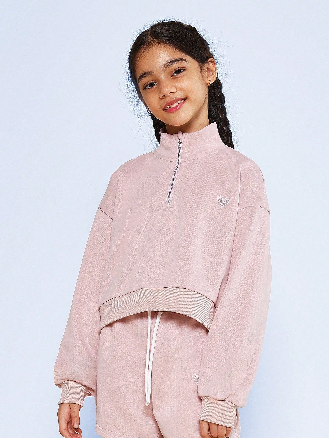 Tween Girls Funnel Neck Half Zip Essential Sweatshirt And Short With Hear Embroidered Design