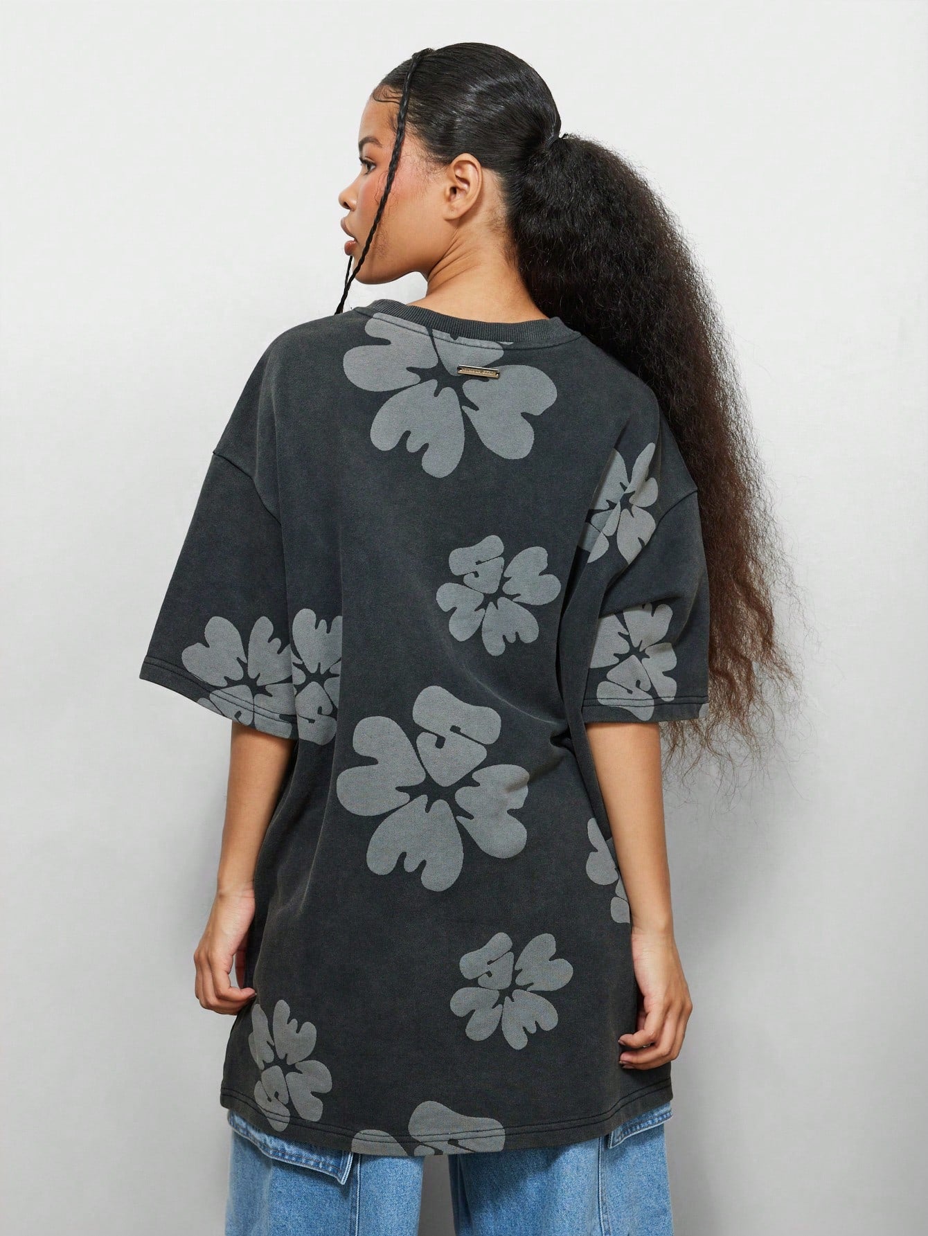 SUMWON WOMEN Washed Oversized Tee Dress With Floral Ghosted All Over Print & Small Letter Graphic Print