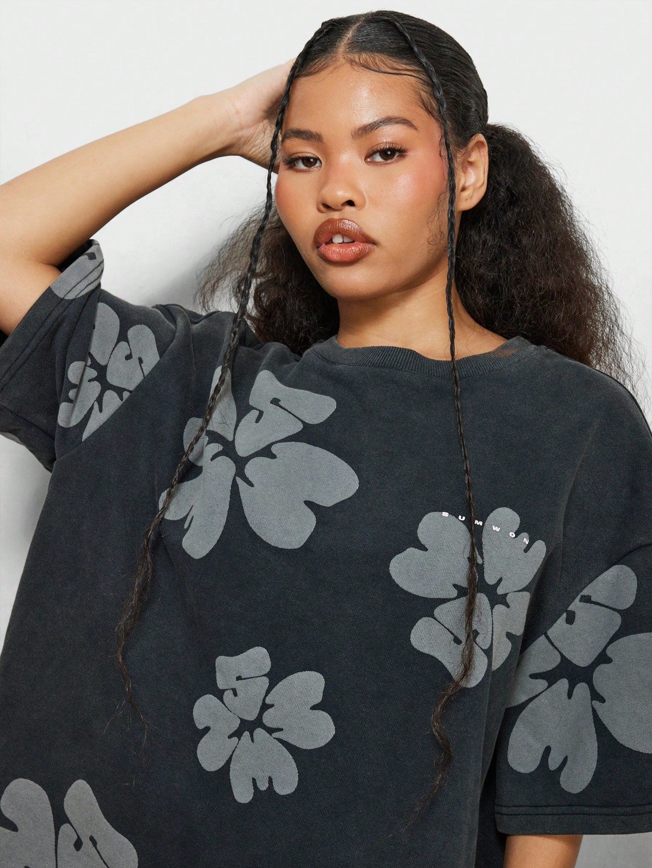 SUMWON WOMEN Washed Oversized Tee Dress With Floral Ghosted All Over Print & Small Letter Graphic Print