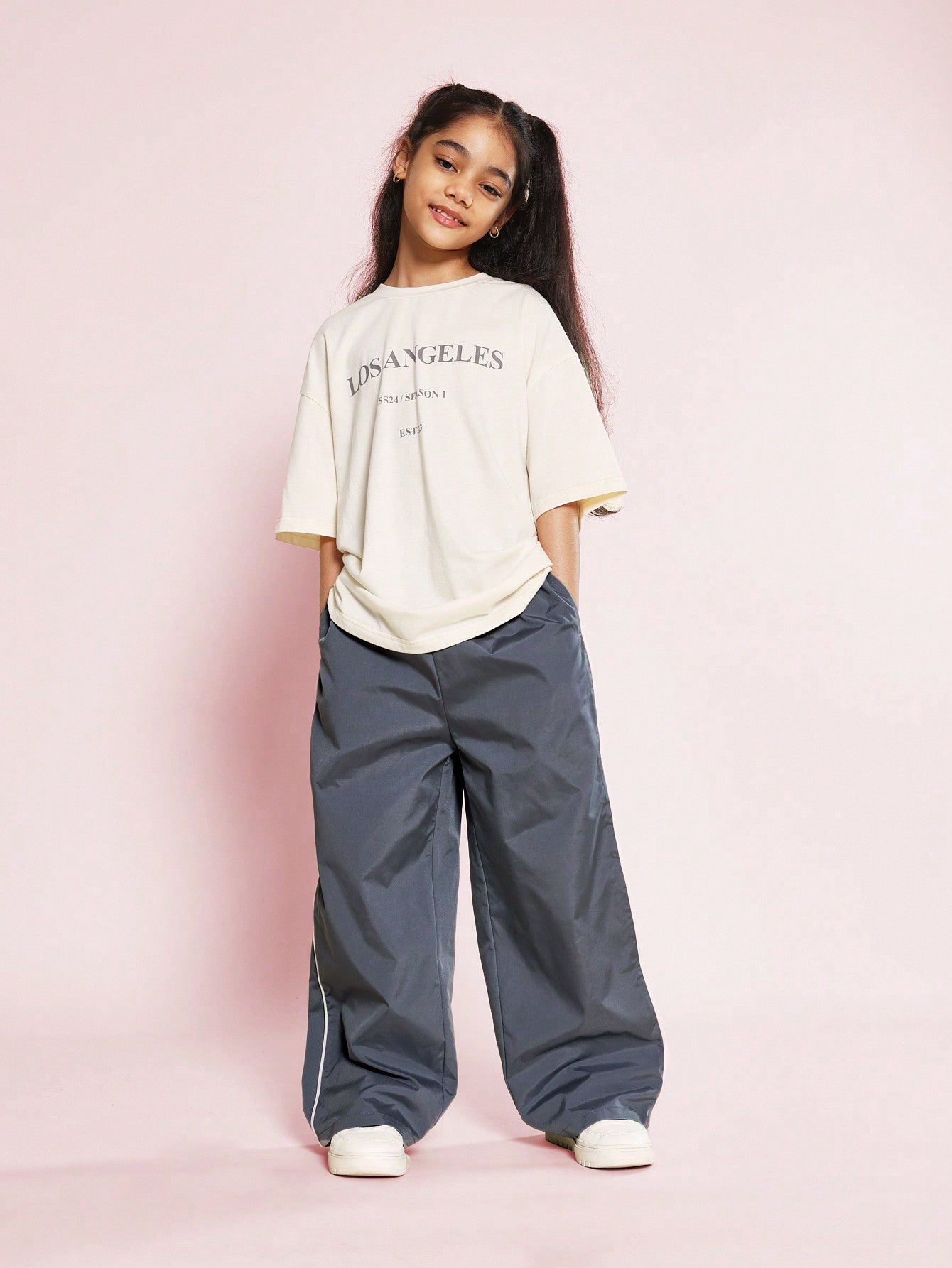 Tween Girls Oversized Tee With Los Angeles Graphic Print And Baggy Track Pant 2 Piece Set