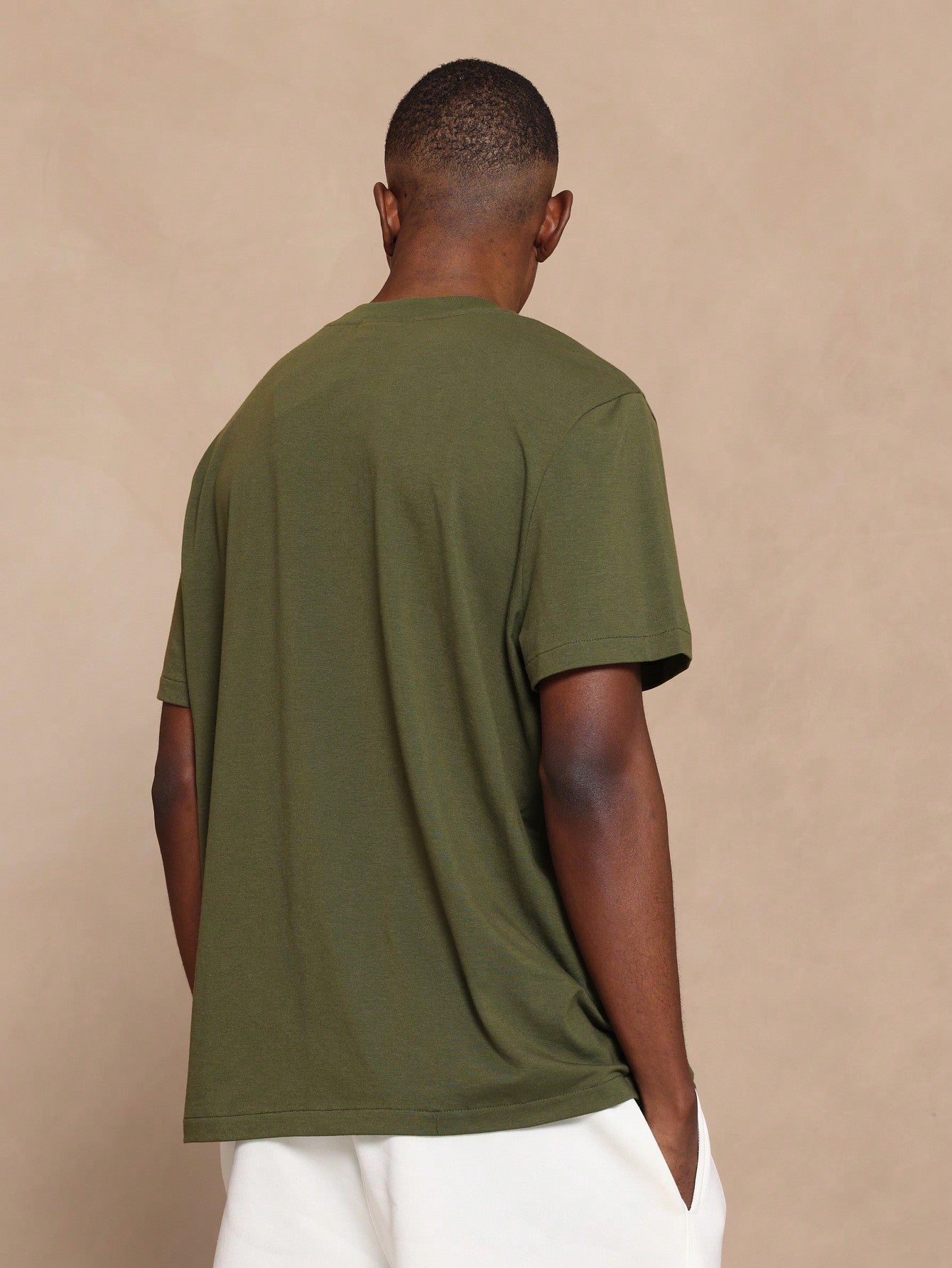 Regular Fit Short Sleeve Essential Tee