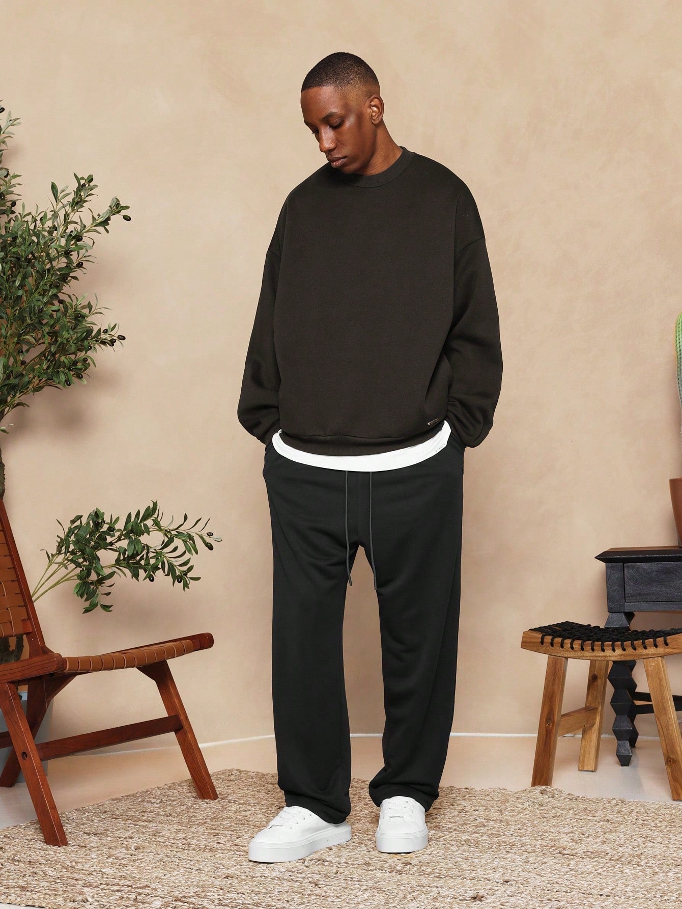 Oversized Fit Heavyweight Essential Sweatshirt With Side Pocket