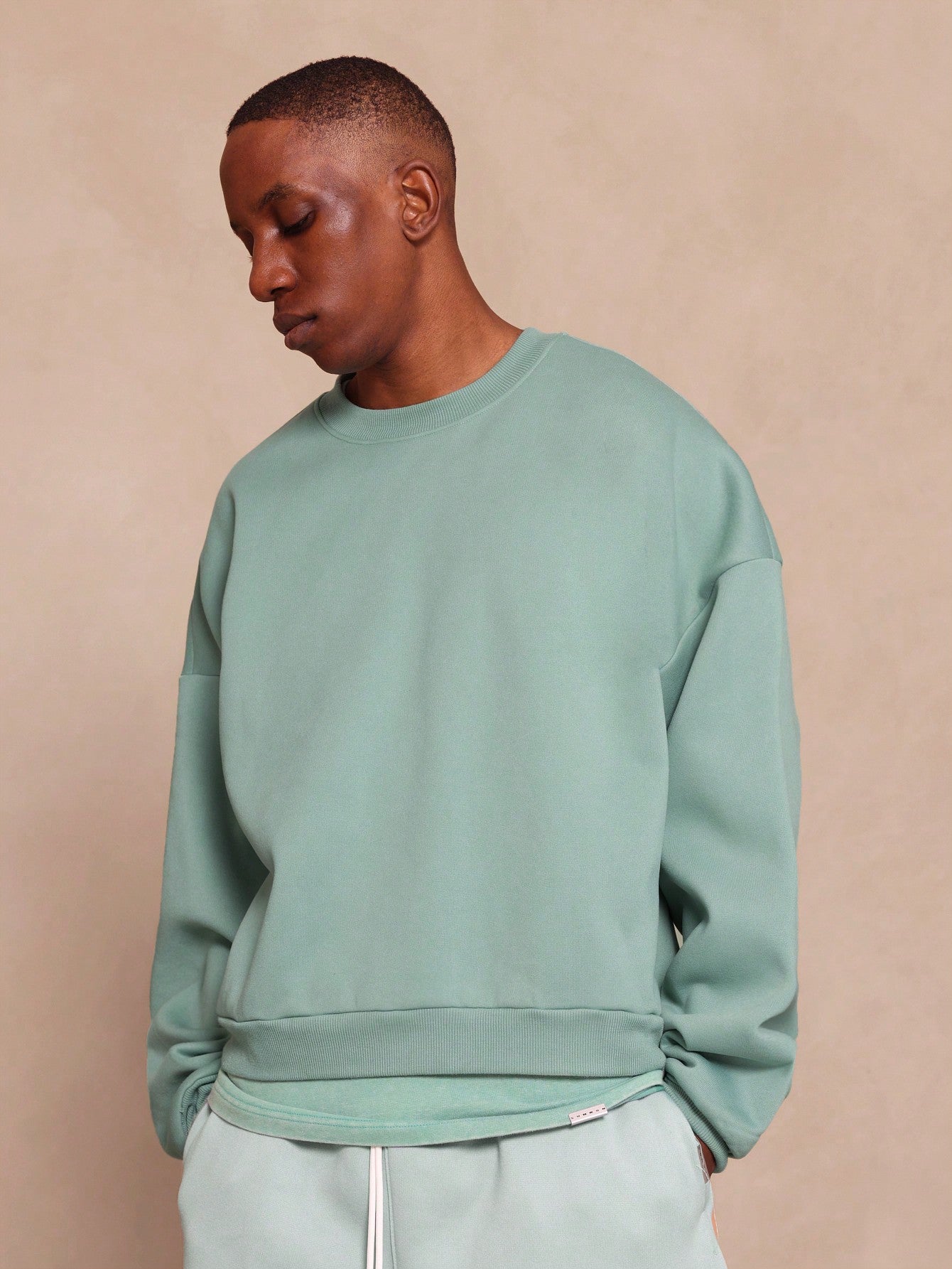 Boxy Fit Heavyweight Essential Sweatshirt