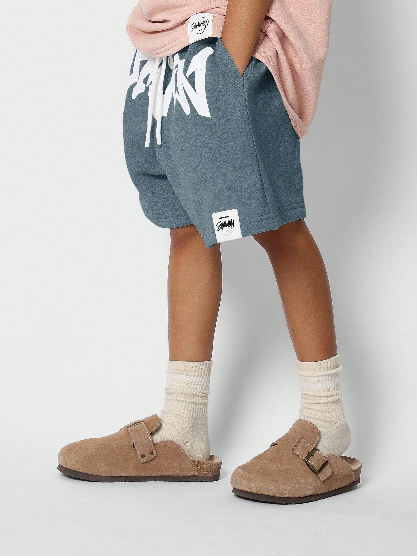 Tween Girls Drop Crotch Short With Front Graphic Print