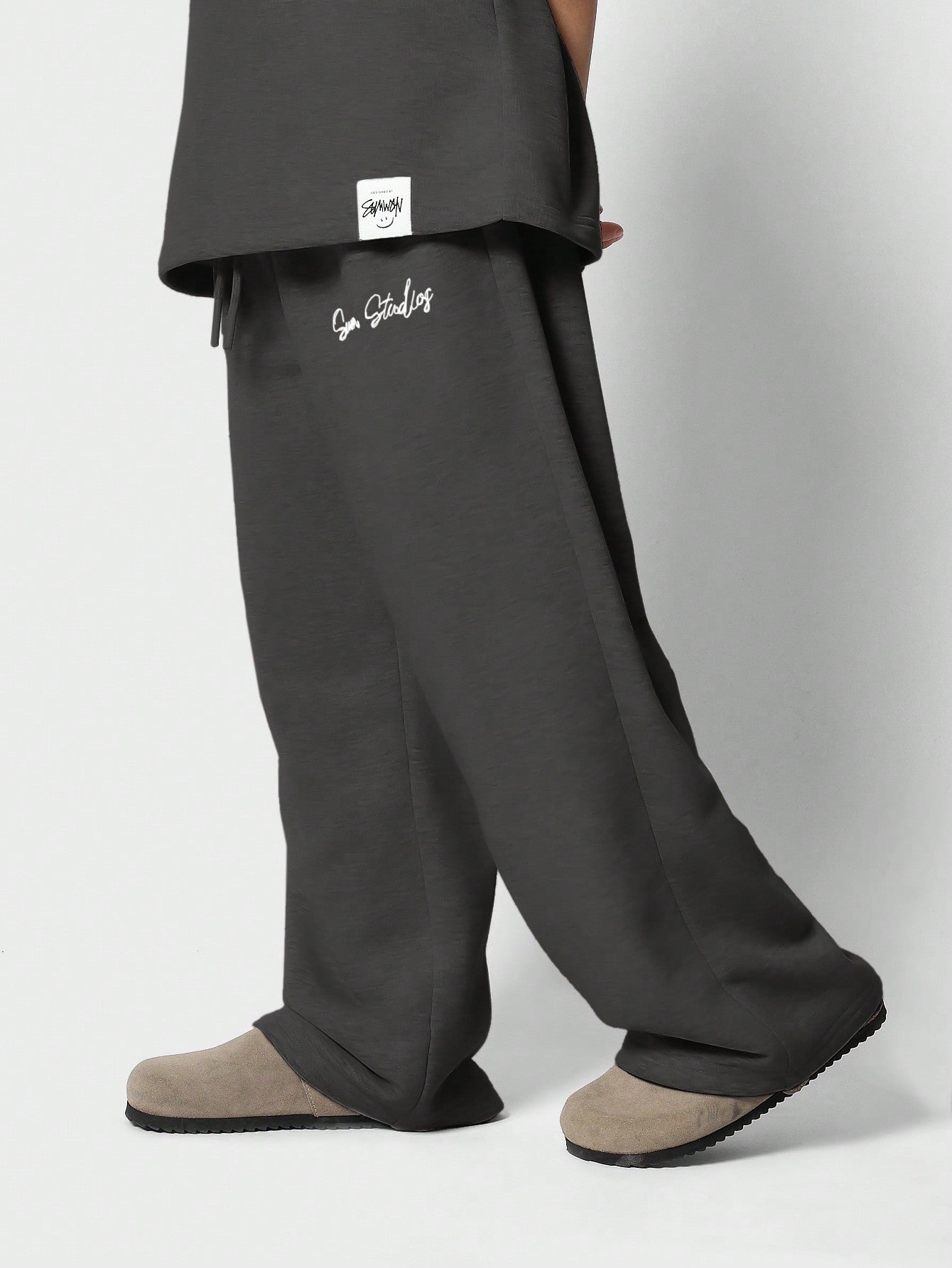 Tween Boys Oversized Elbow Sleeve Tee And Straight Fit Jogger With Embroidery Print 2 Piece Set