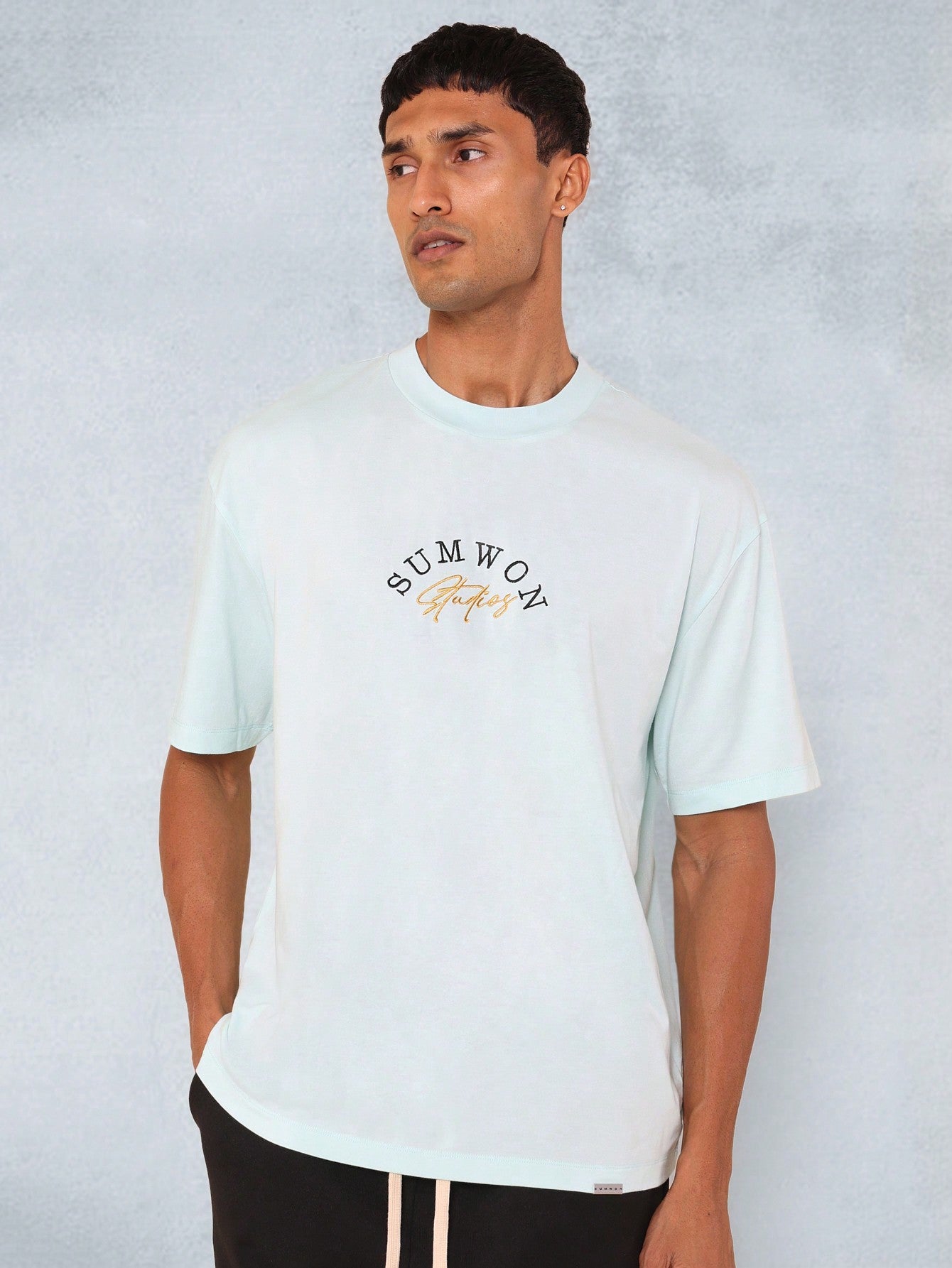 Resort Tee With Back Graphic Print