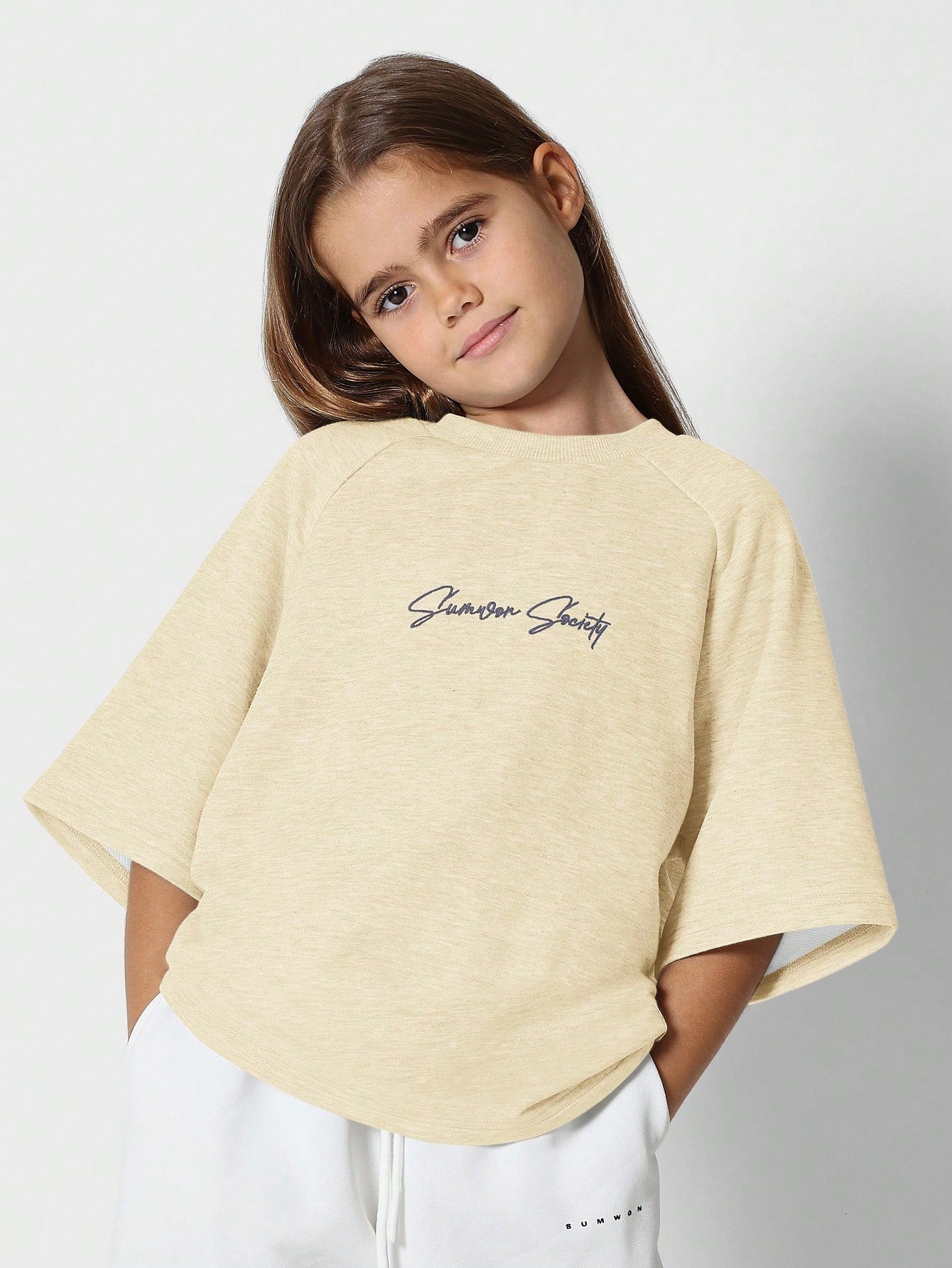 Tween Girls Oversized Fit Raglan Tee With Embroidery Print