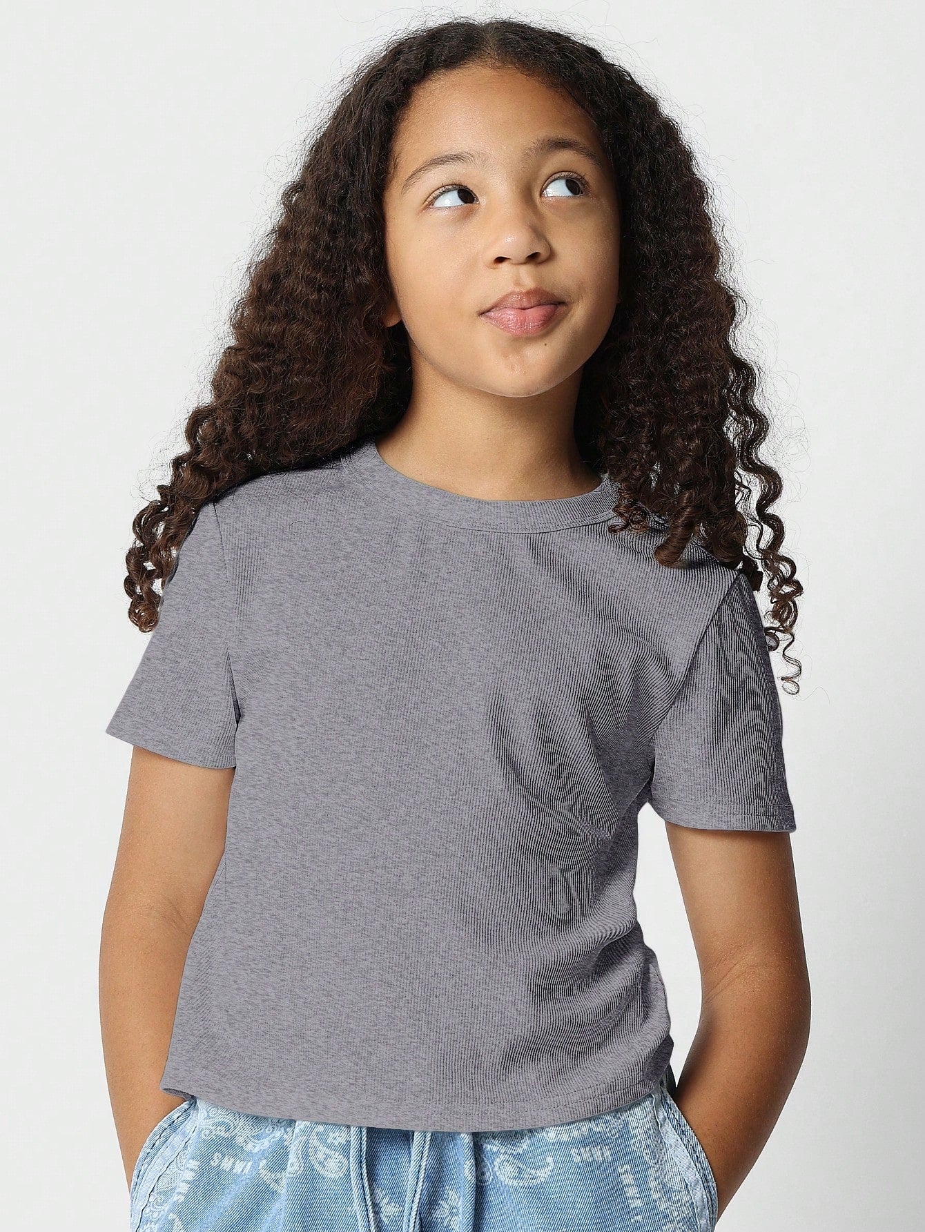 Tween Girls Regular Fit Ribbed Tee