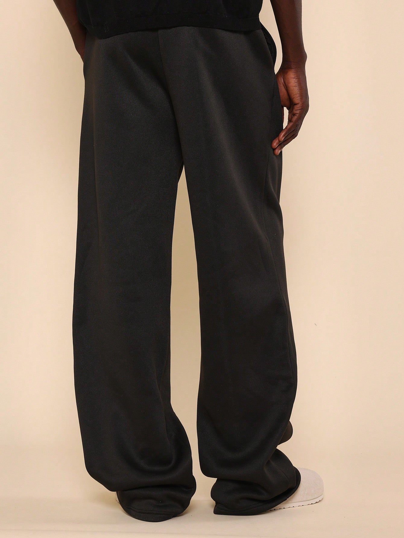 Wide Leg Jogger With Pleat Detail