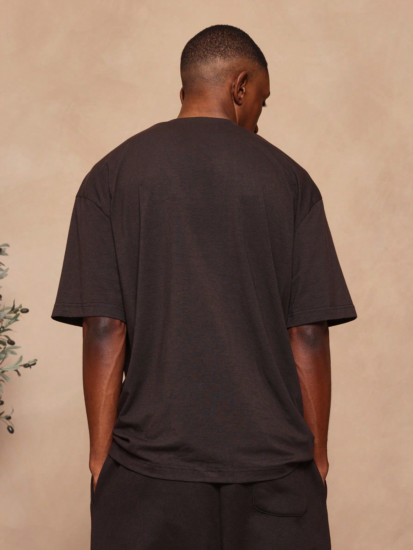 Regular Fit Essential Tee With Pocket Detail