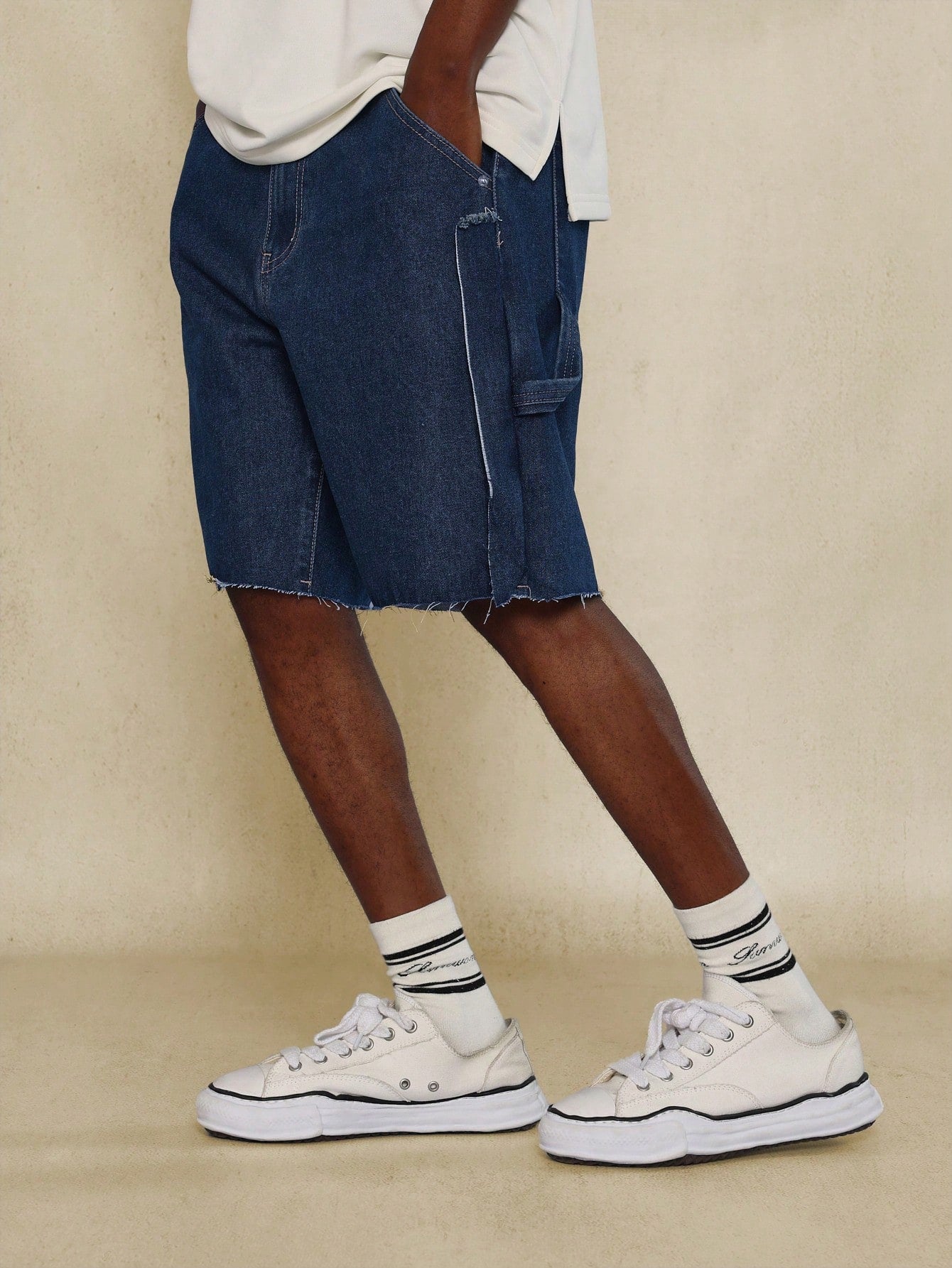 Raw Edge Denim Carpenter Short