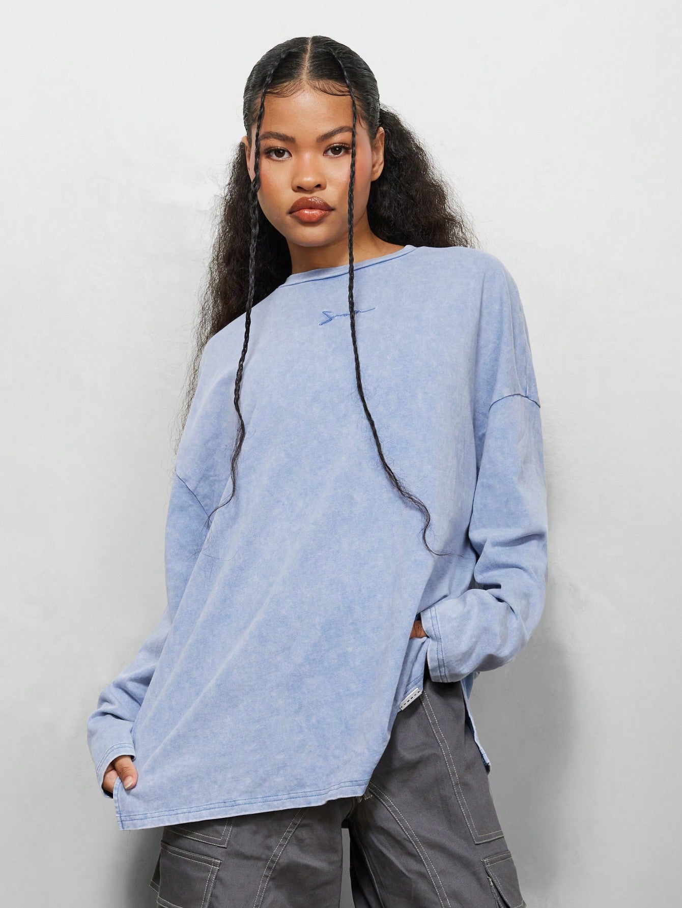 SUMWON WOMEN Oversized Washed Long Sleeve Shirt With Small Embroidery