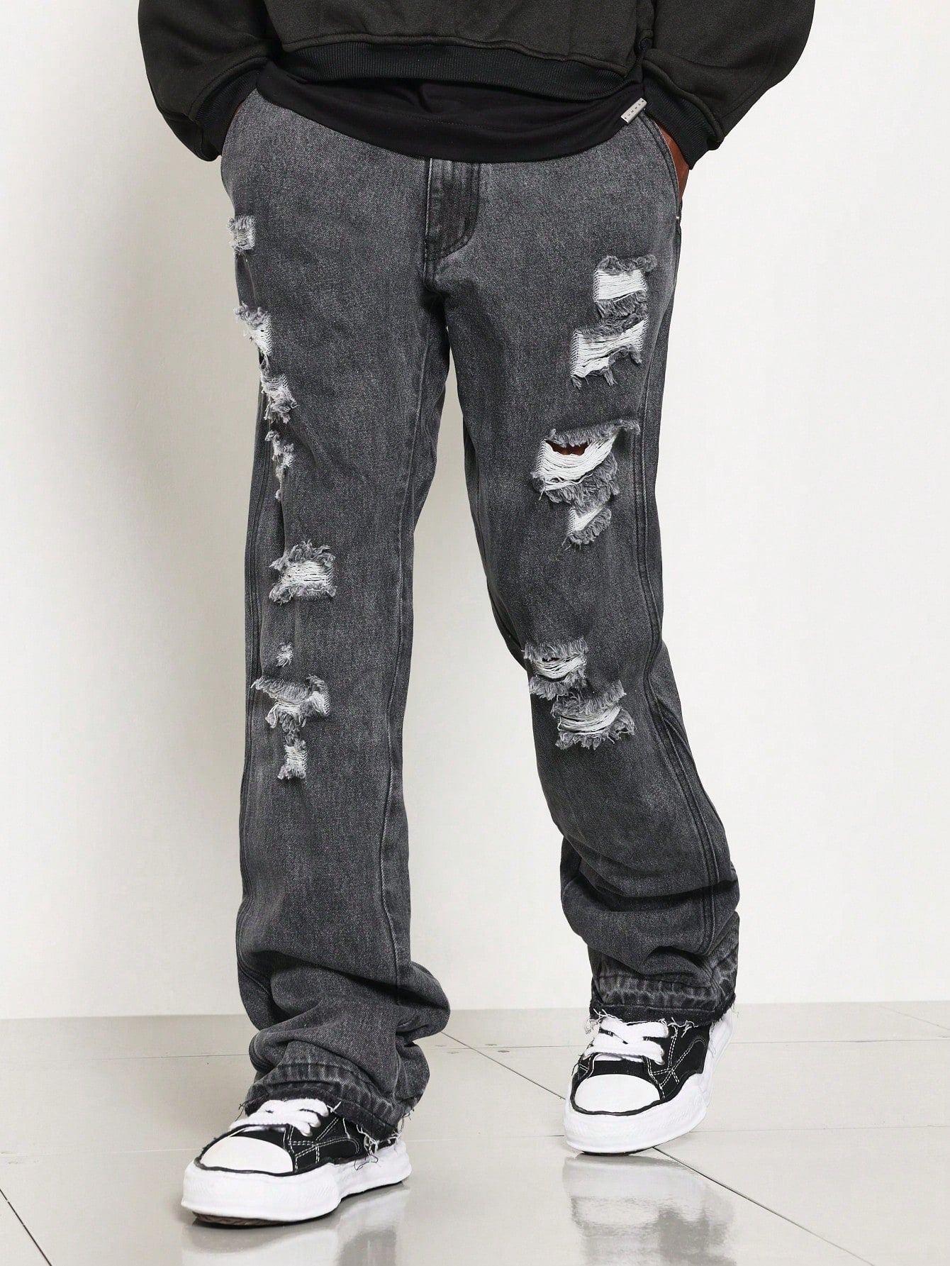 Regular Fit Washed Distressed Jean