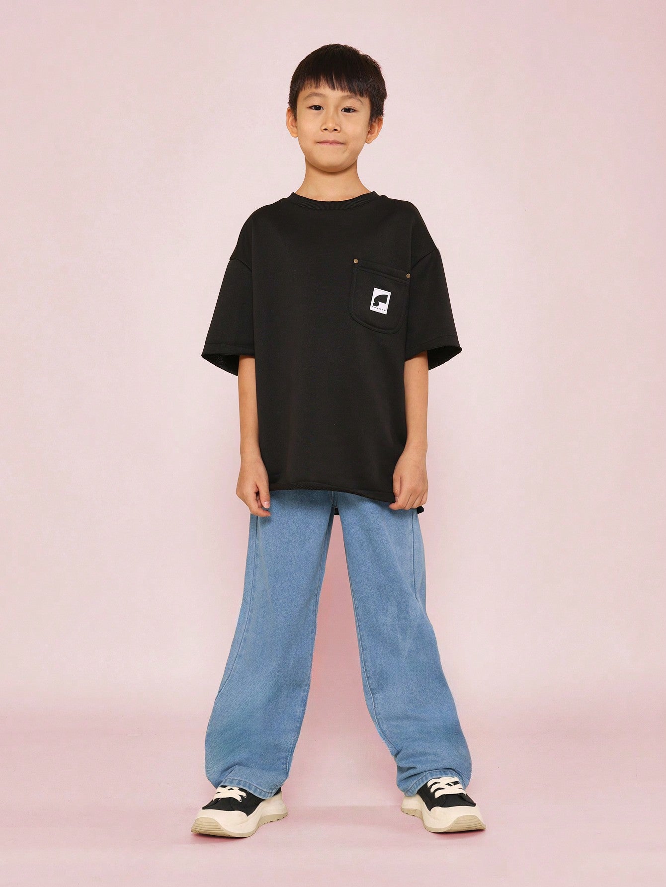 Tween Boys Baggy Fit With Applique Jean