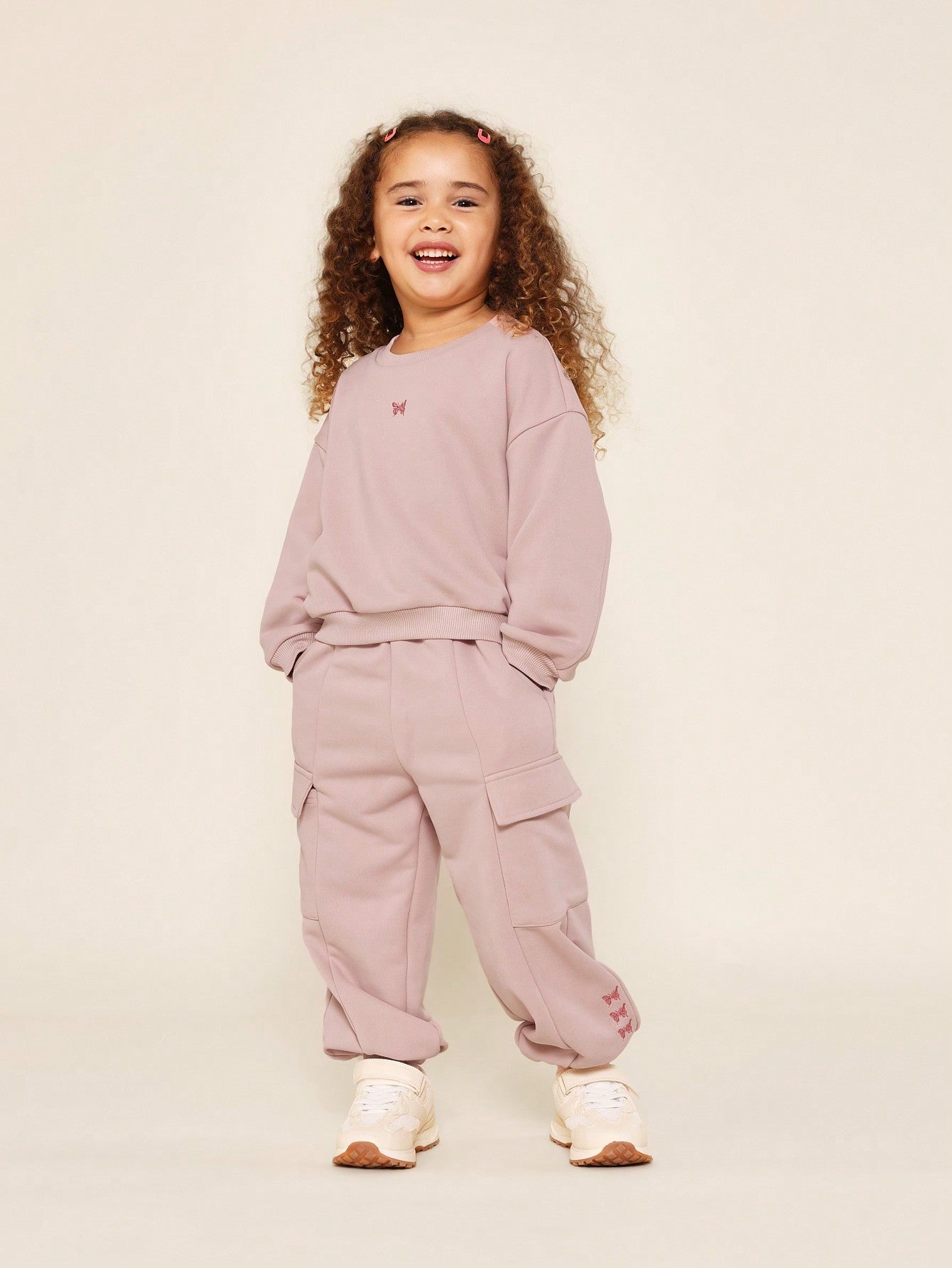 Young Girls Everyday Play Crew Neck Sweatshirt And Cargo Jogger 2 Piece Set With Butterfly Graphic Print