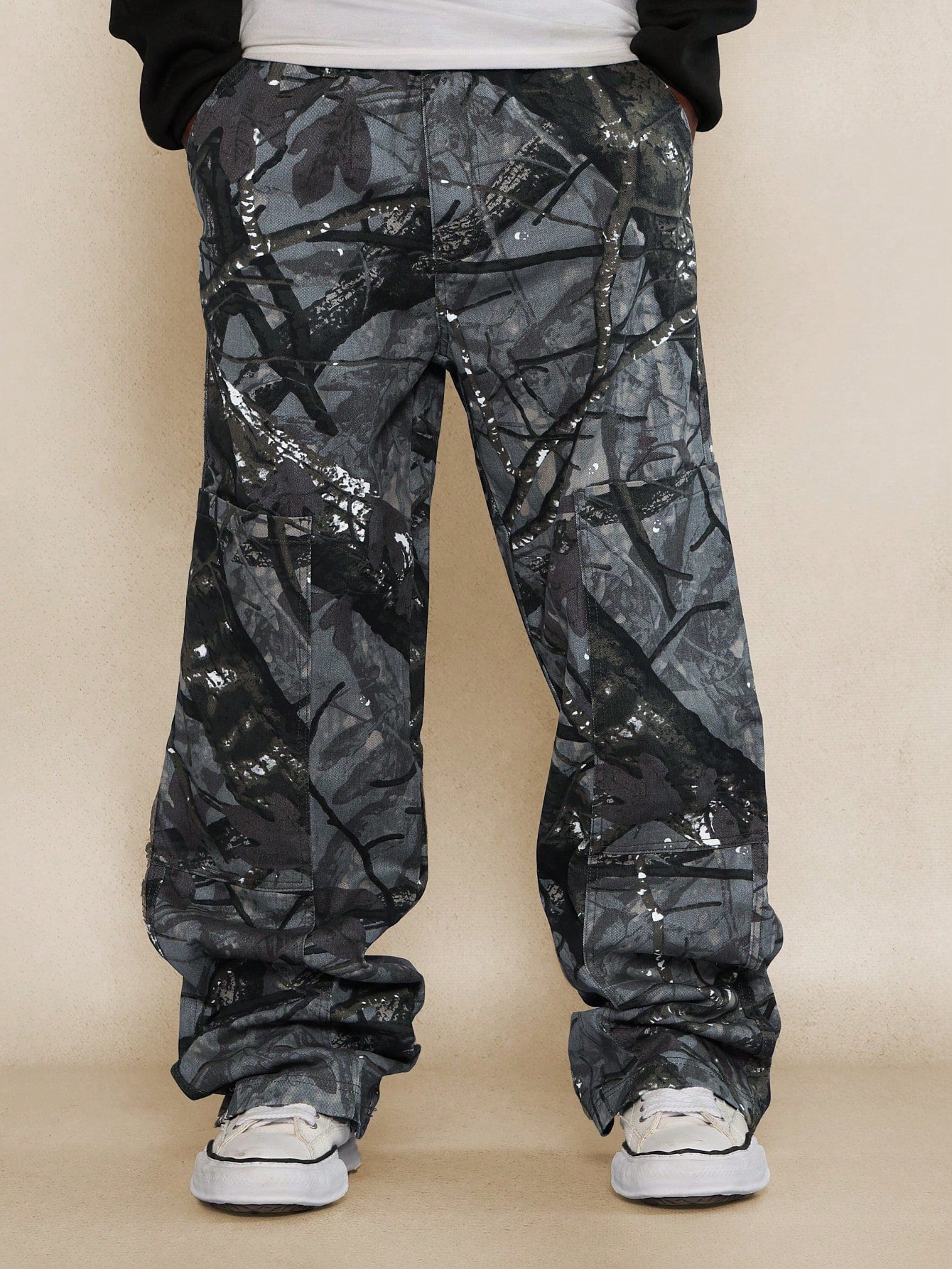 Loose Fit All Over Printed Cargo Pant